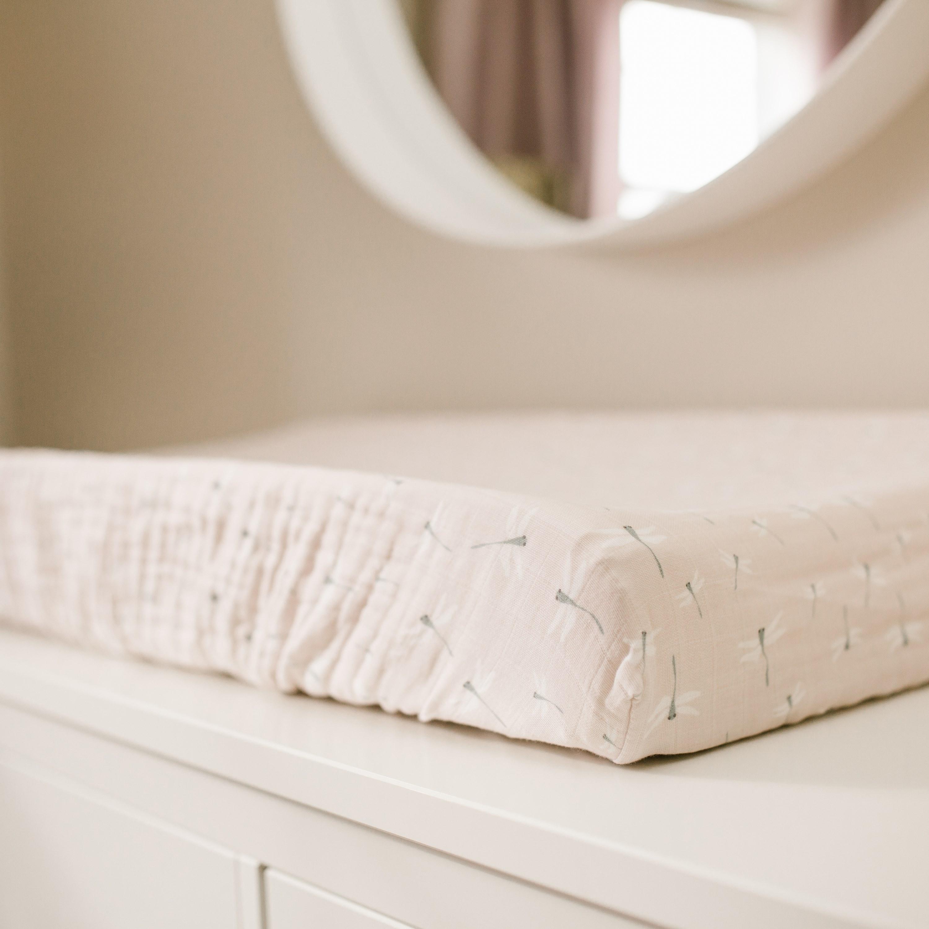 Lulujo Muslin Change Pad Cover, 80cm x 40cm, Dragonfly-baby-diapering-changingmats-image-2