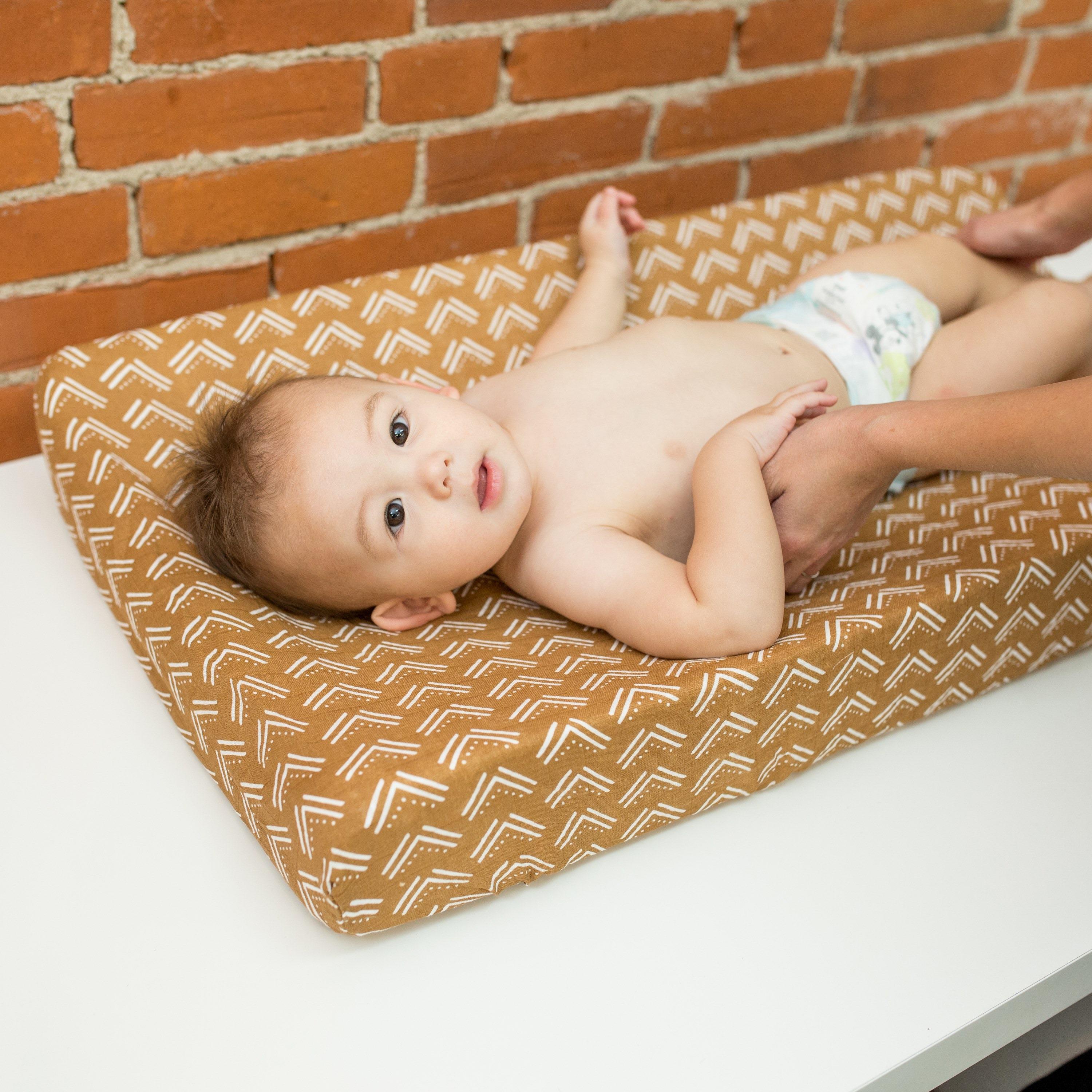 Lulujo Muslin Change Pad Cover, 80cm x 40cm, Mudcloth-baby-diapering-changingmats-image-3