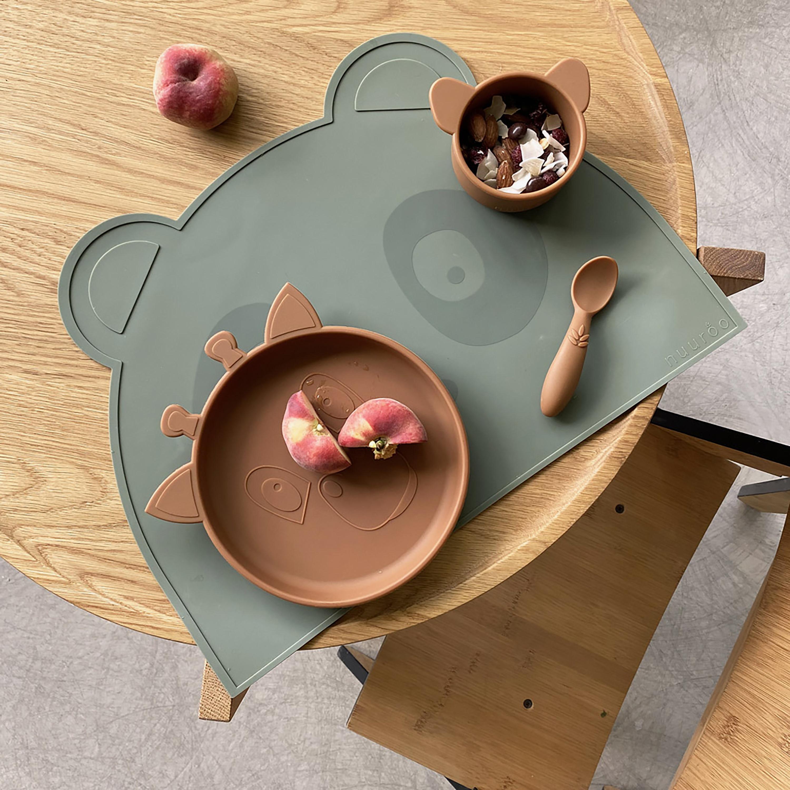 قطعتين طبق سيليكون أكيلا من نووروو، زرافة-baby-feeding-mealtimeessentials-image-4
