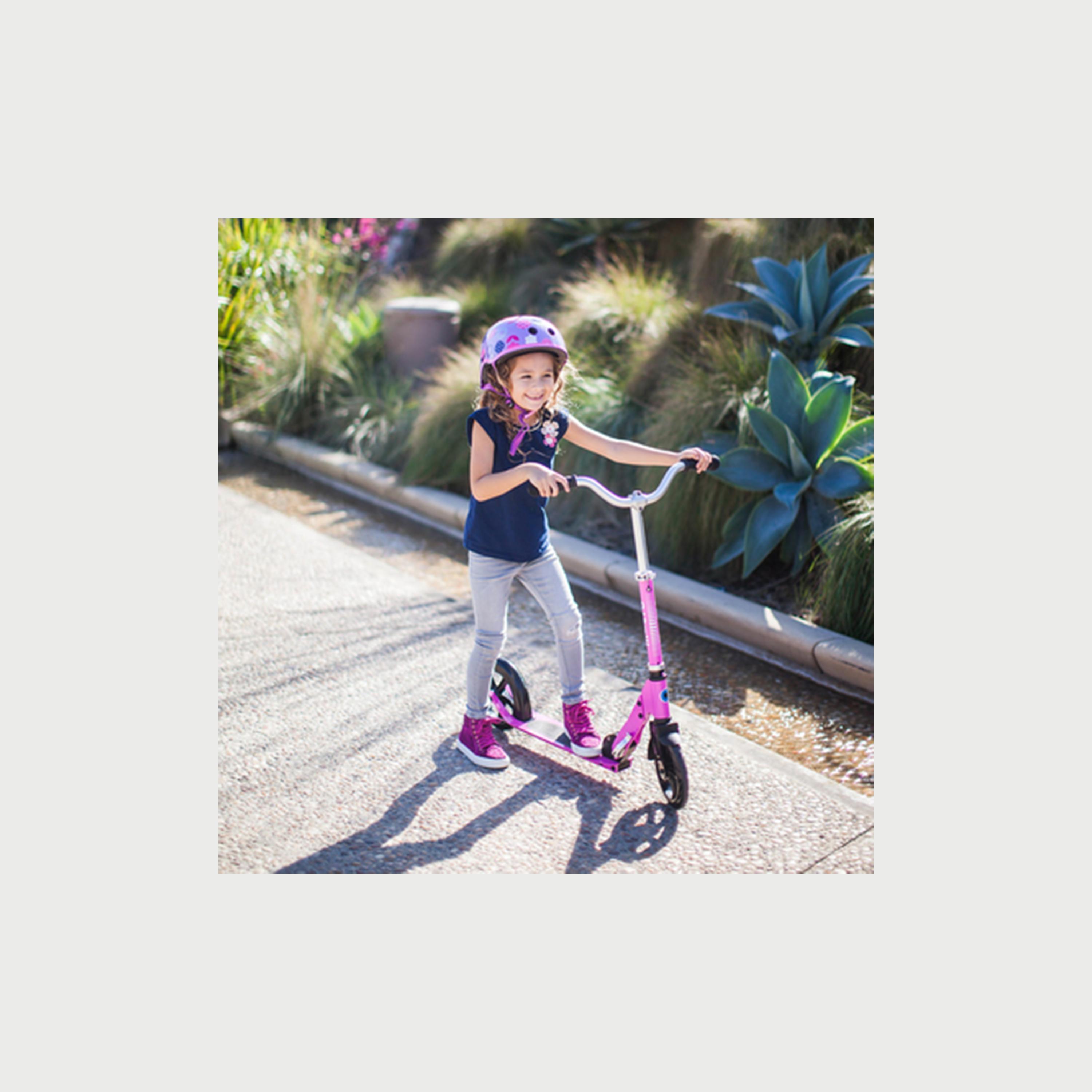 سكوتر كروزر من مايكرو-toys-outdoor-scooters-image-2