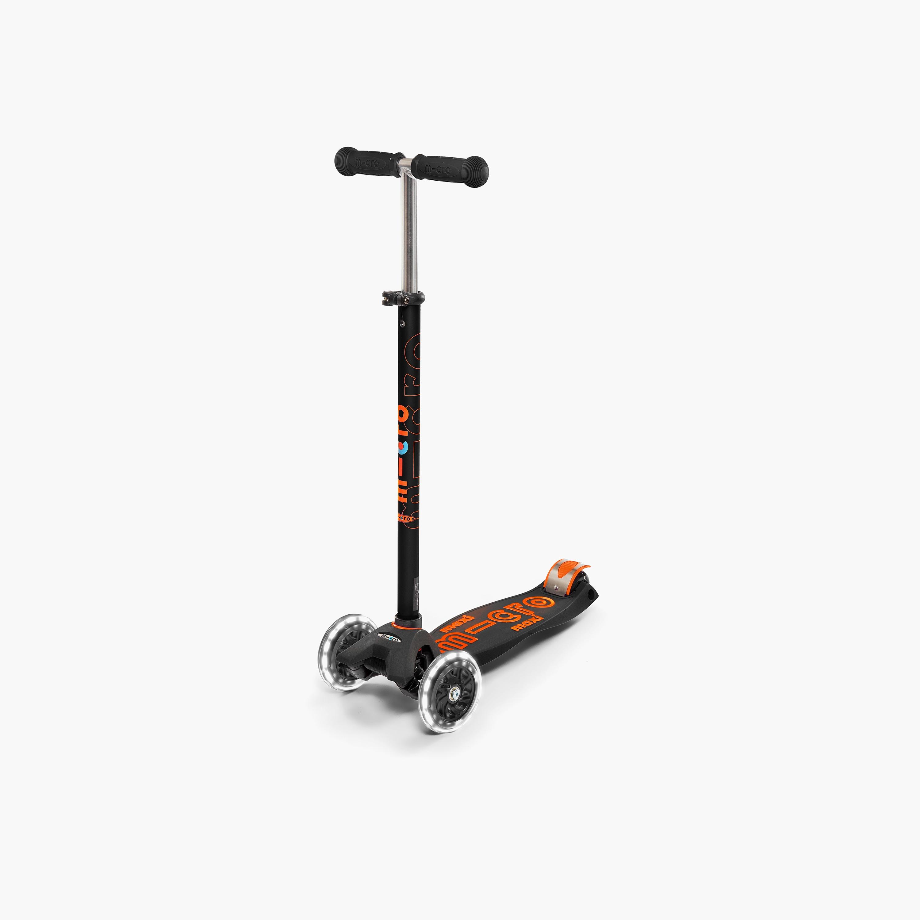 Micro Maxi Deluxe LED Scooter-toys-outdoor-scooters-image-2