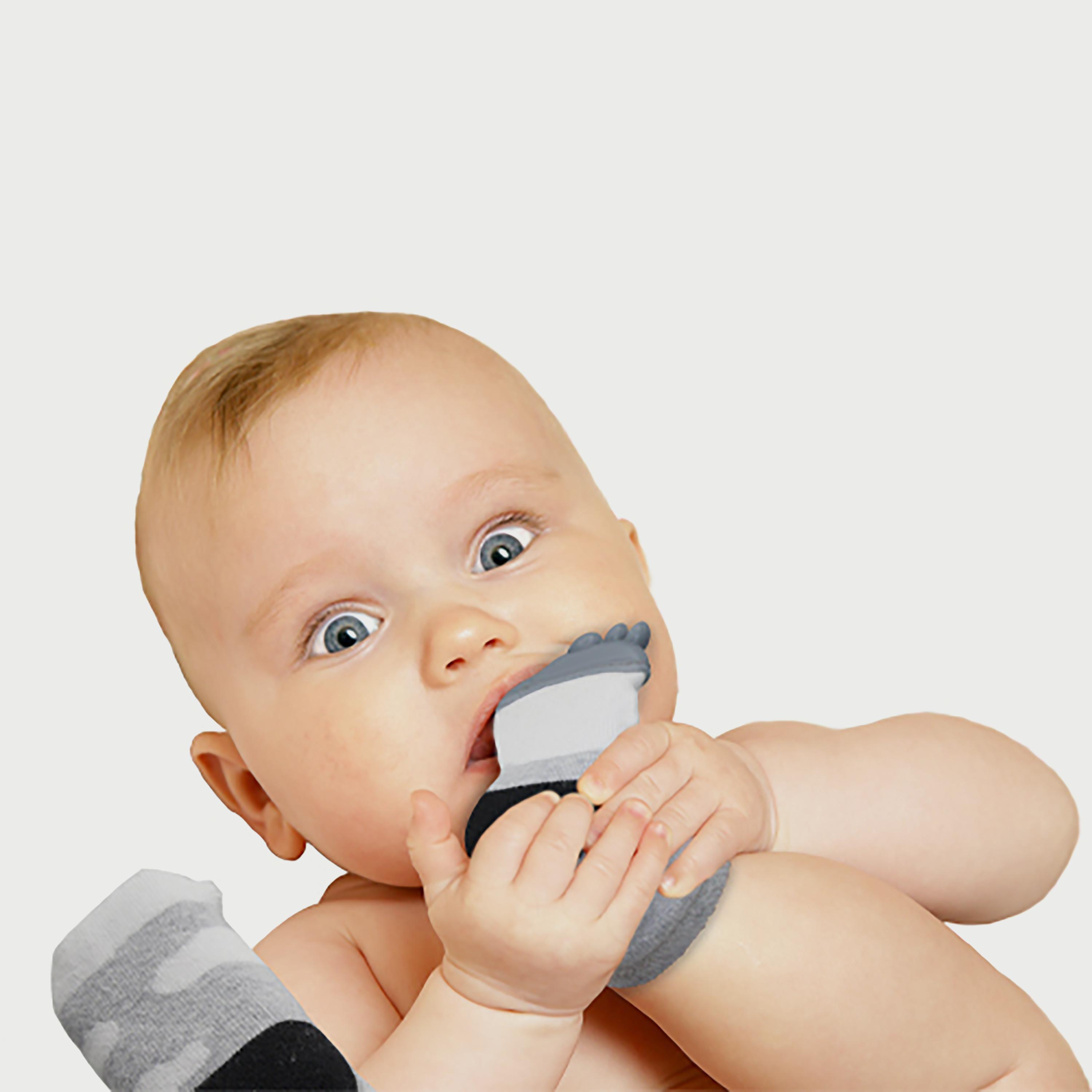 جورب عضاضة من بيبي جيم-baby-feeding-teethers-image-4