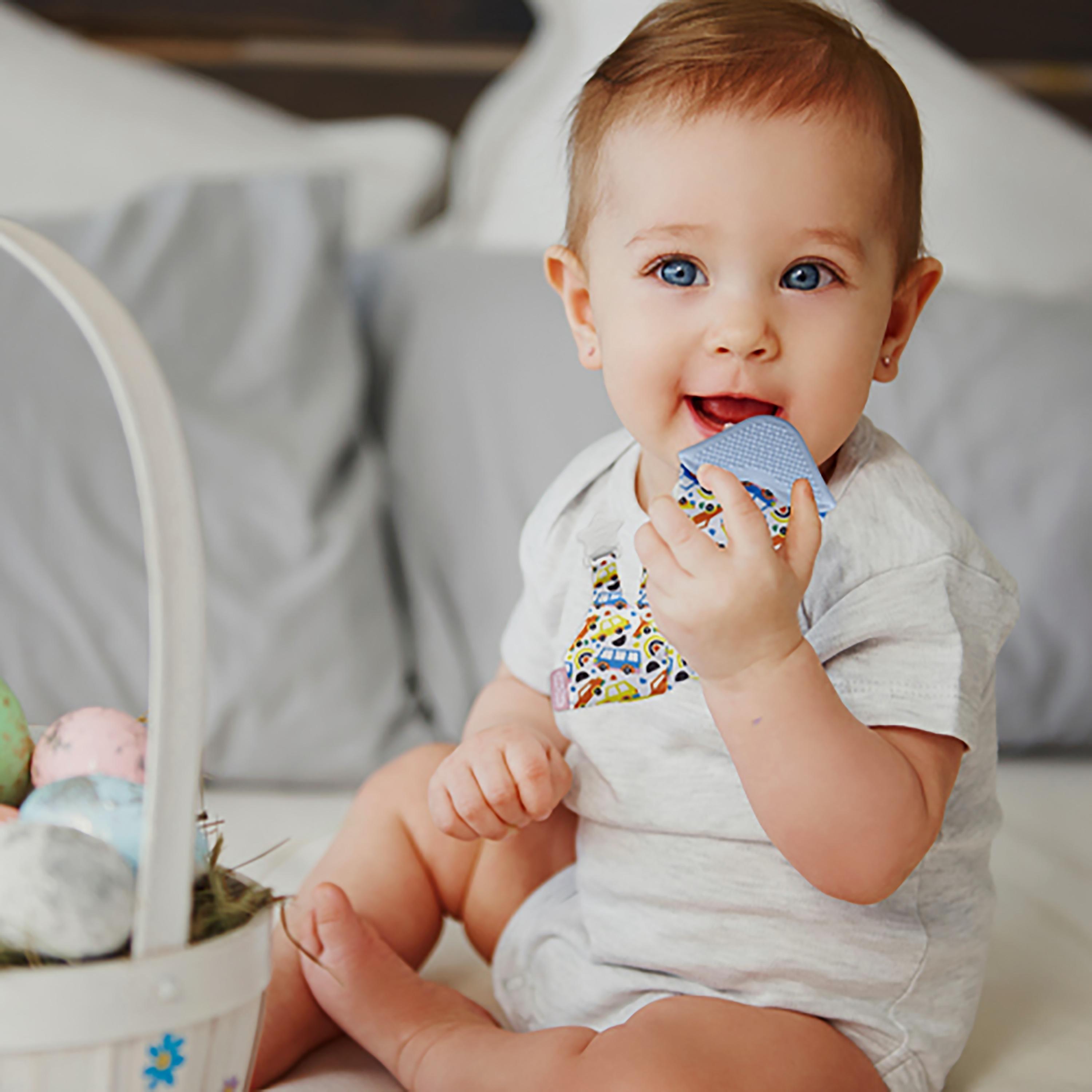 عضاضة بربطة عنق من بيبي جيم-baby-feeding-teethers-image-4