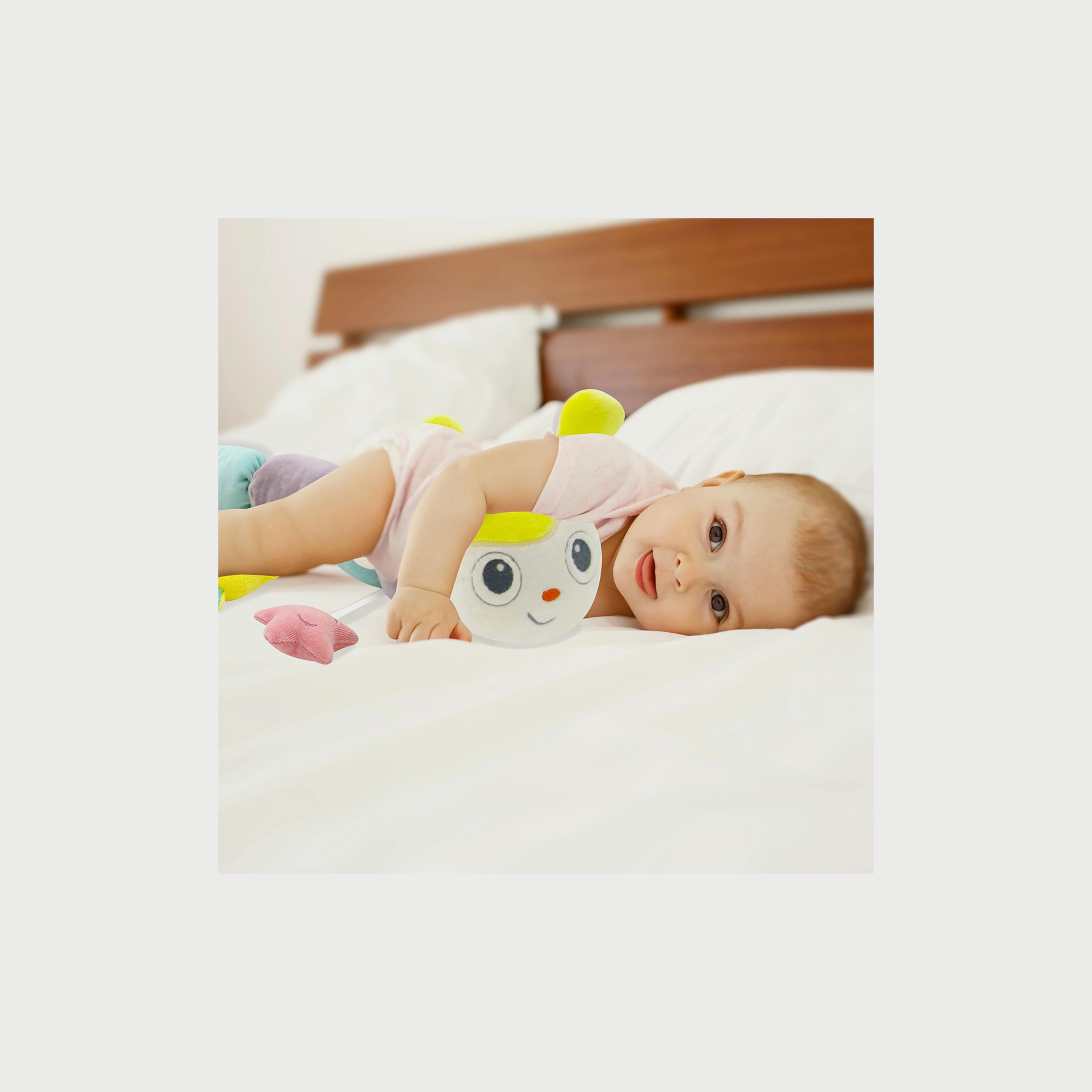 وسادة مخملية بتصميم يرقة من بيبي جيم-baby-nursery-babybedding-image-4