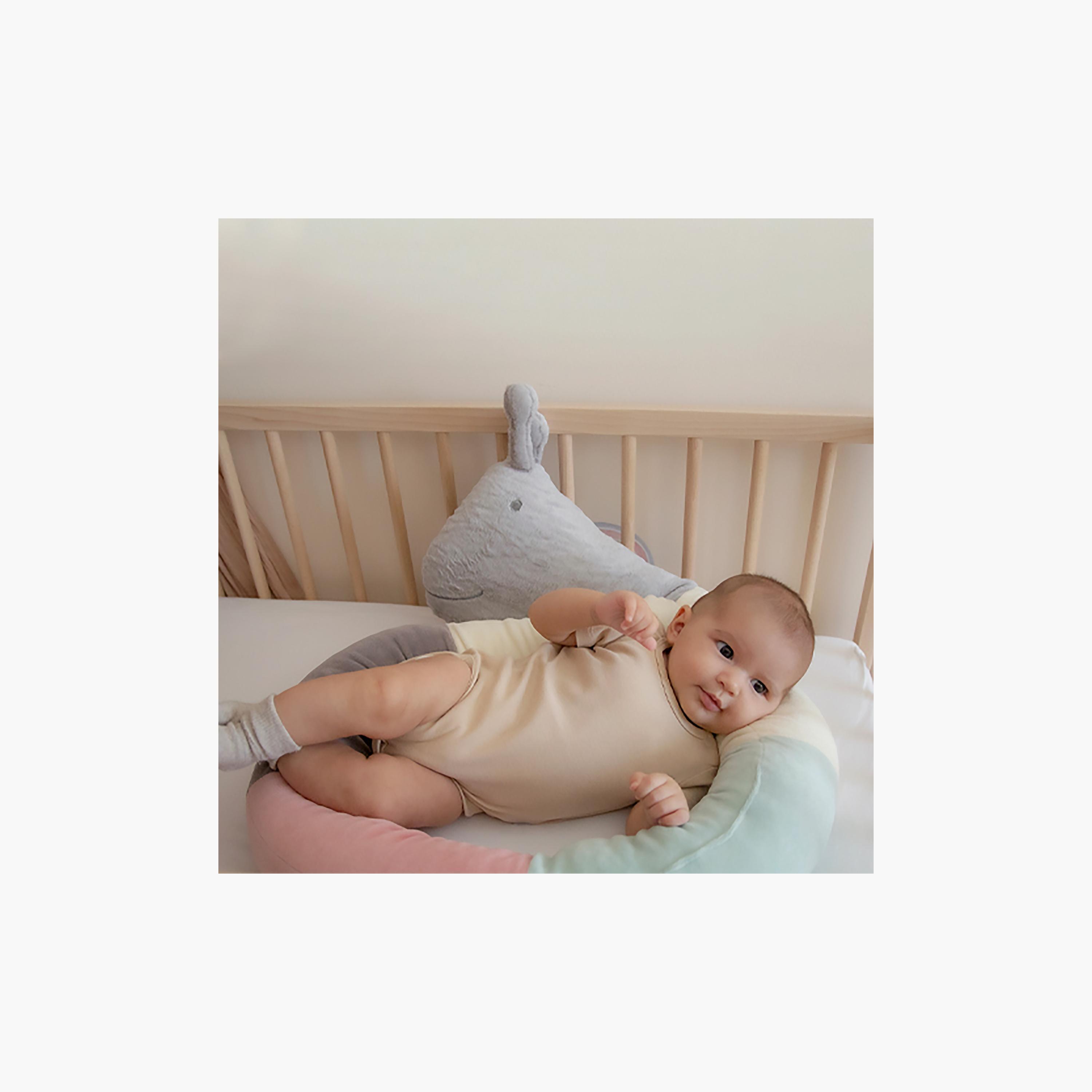 Babyjem Caterpillar Positioner Velvet Pillow, 0-6 Months, Multicolour-baby-nursery-babybedding-image-5