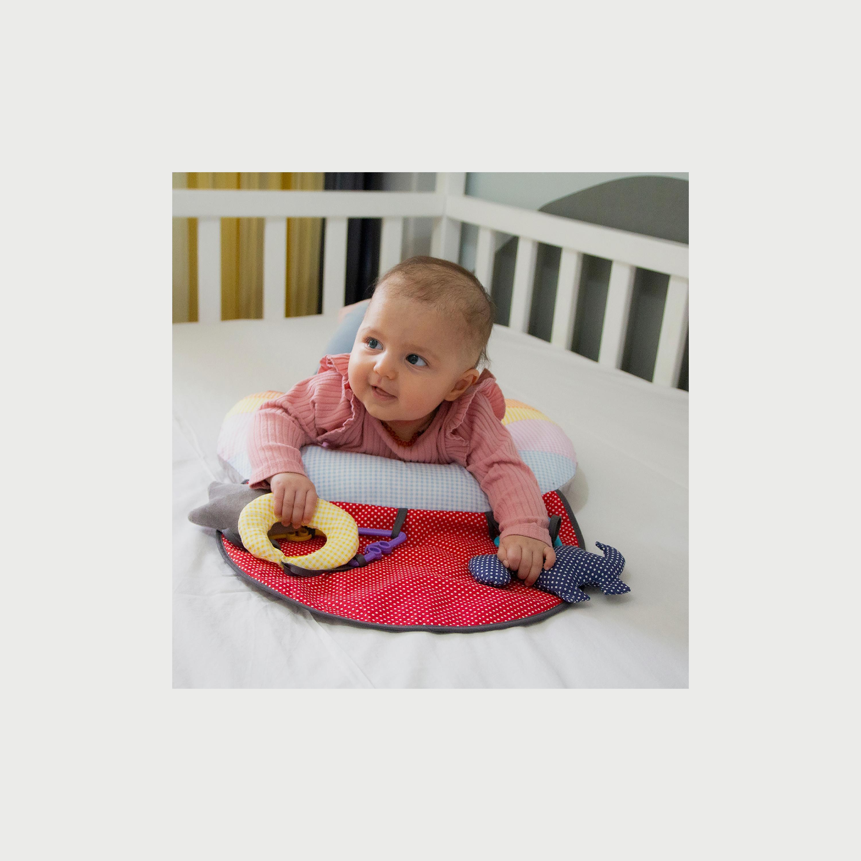 Babyjem Baby Tummy Time Pillow with Toys, 0-6 Months, Multicolour-baby-nursery-babybedding-image-3