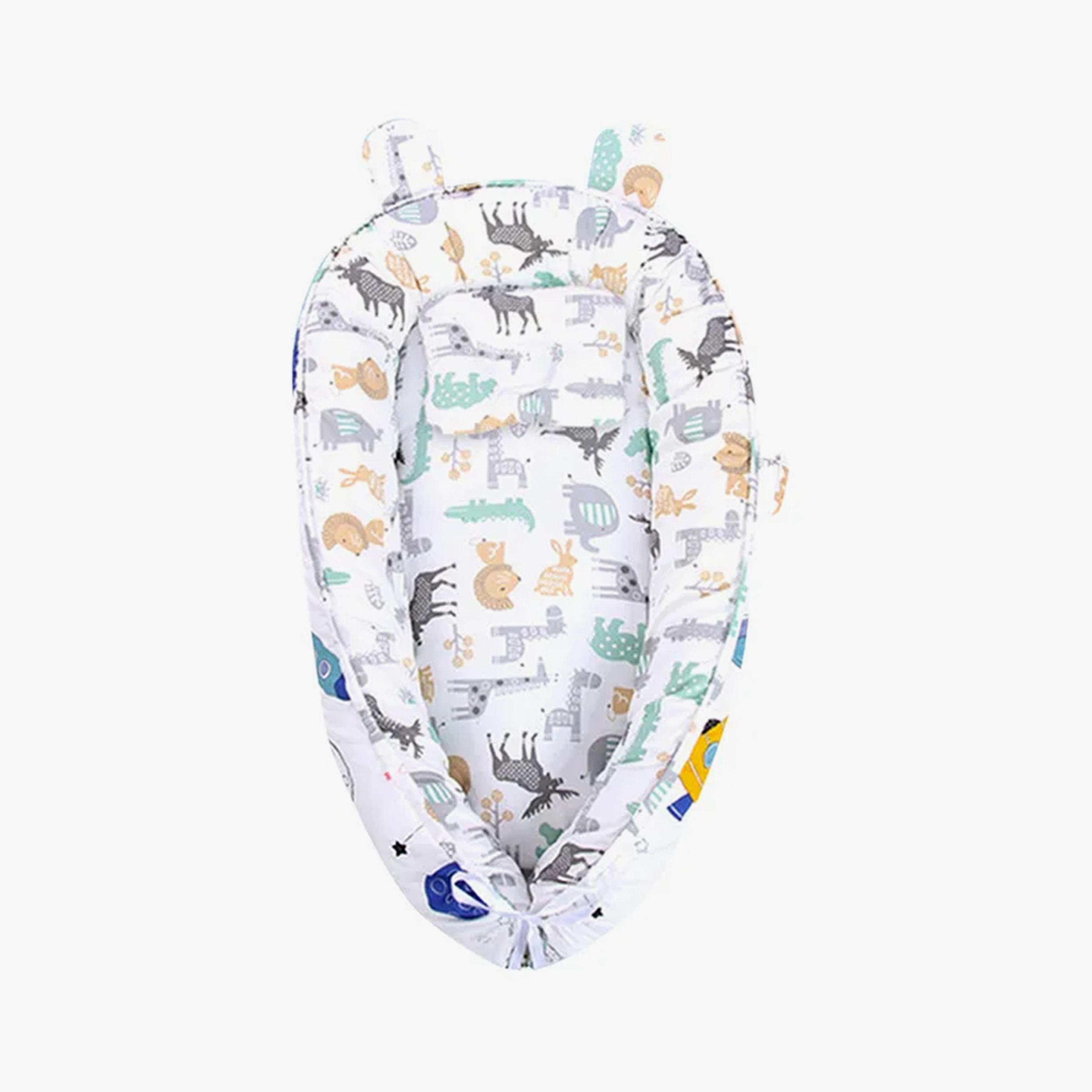 Star Babies Portable Lounger Sleeping Pod, White Printed-baby-nursery-babybedding-image-1