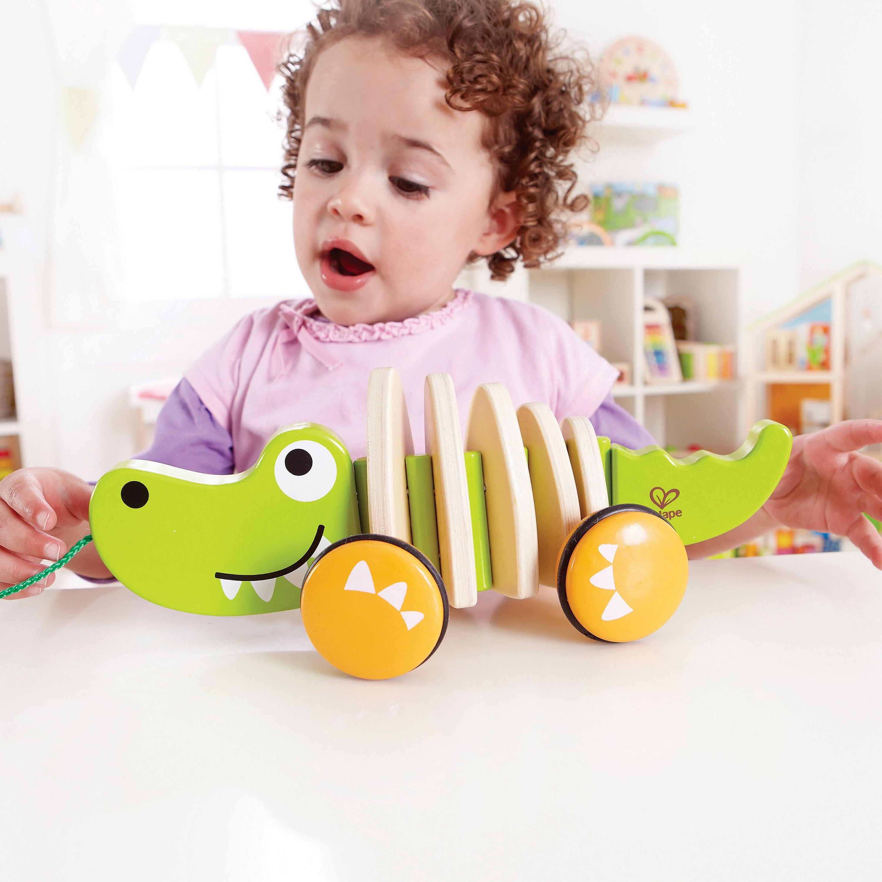لعبة سحب و دفع تمساح المشي من هيب-toys-babyandtoddlertoys-pushandpulltoys-image-1