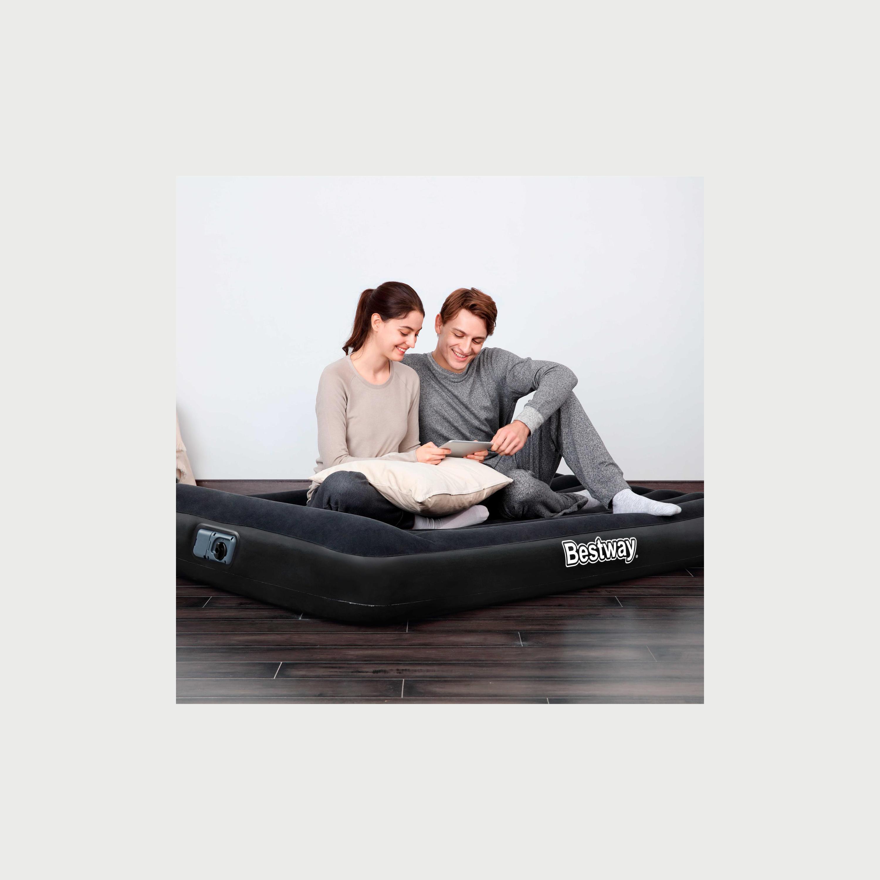 Size of deals full air mattress