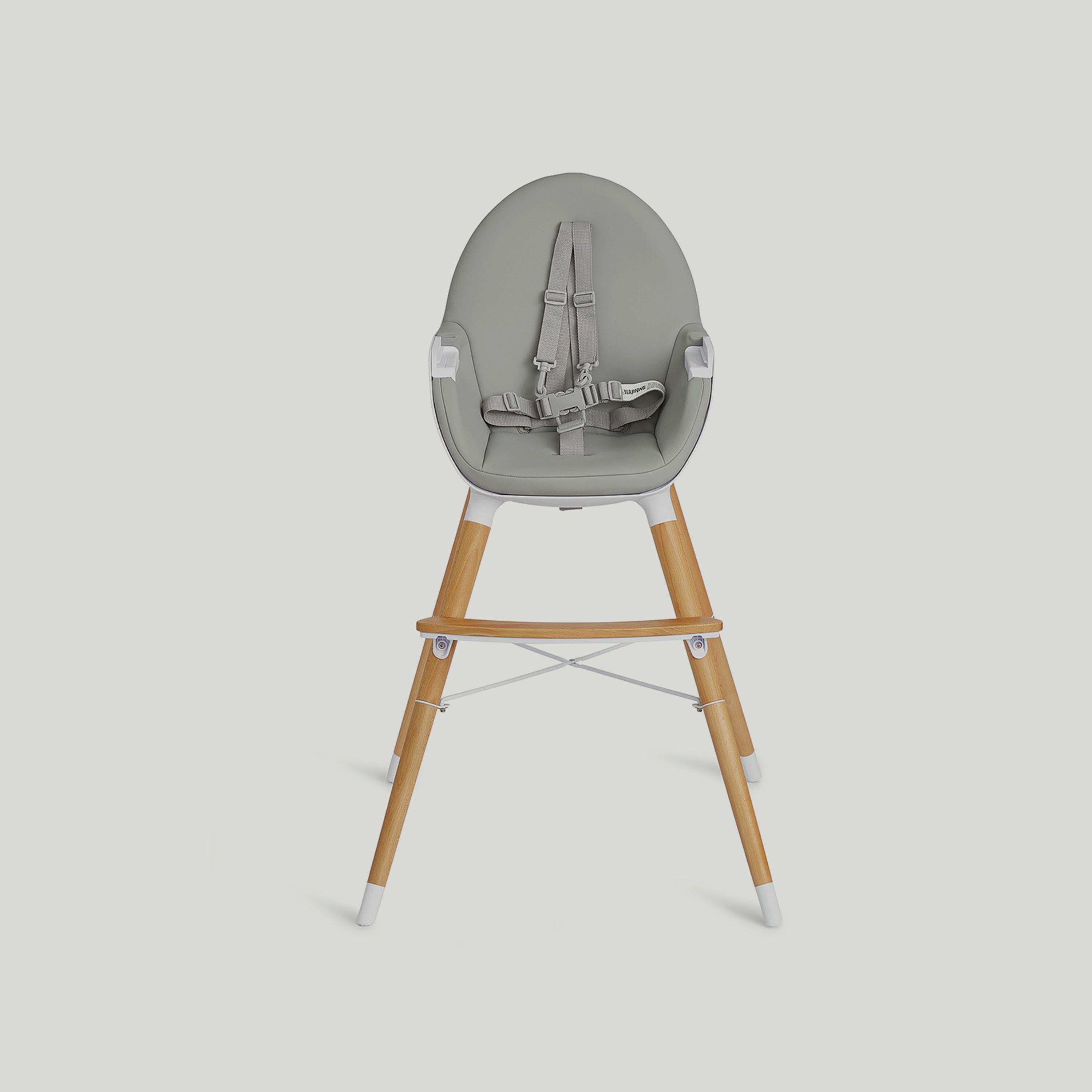 Stylish store high chair