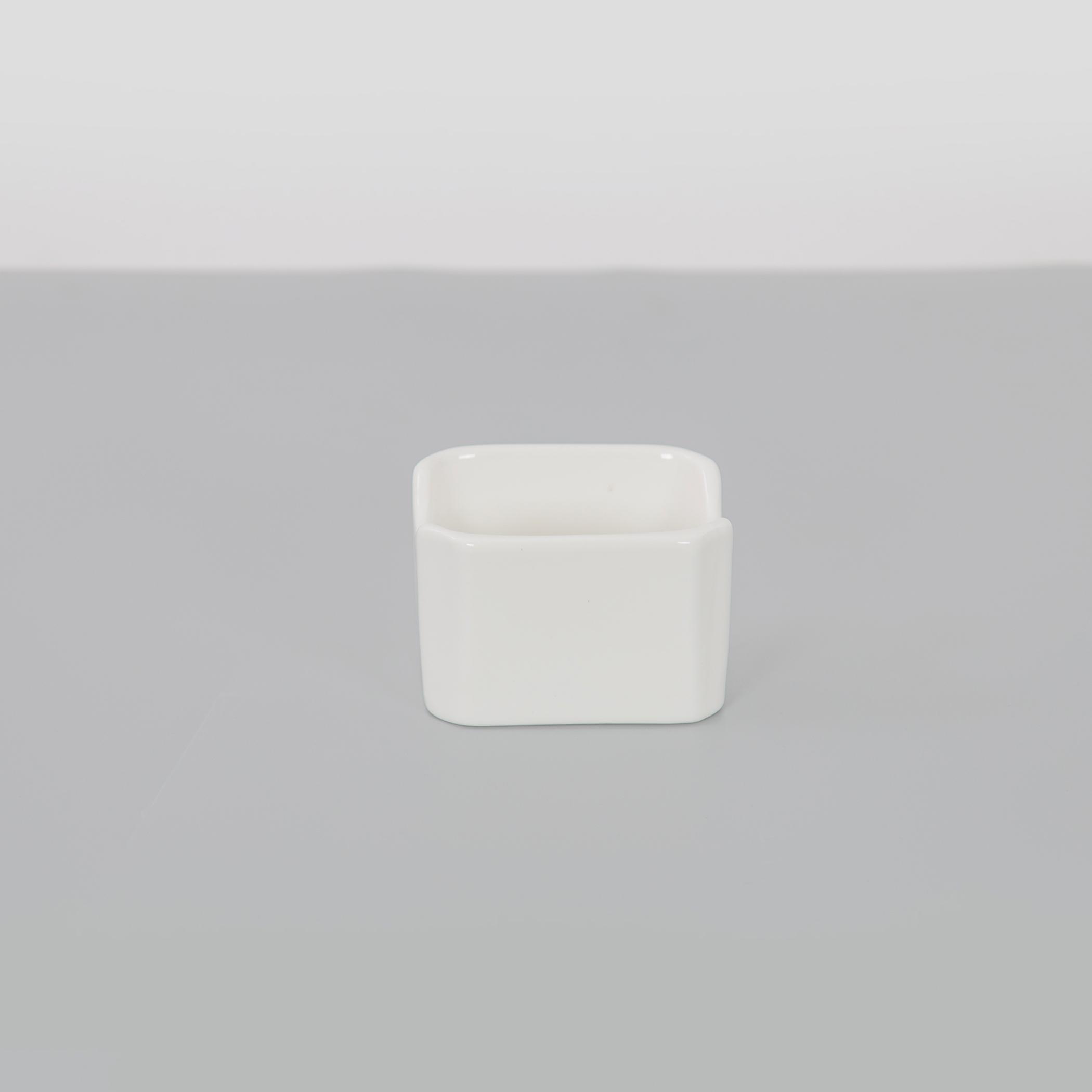 Victoriana Porcelain Sugar Packet Holder - 9x8 cm-hbxkitchen-kitchenware-kitchenaccessories-image-3