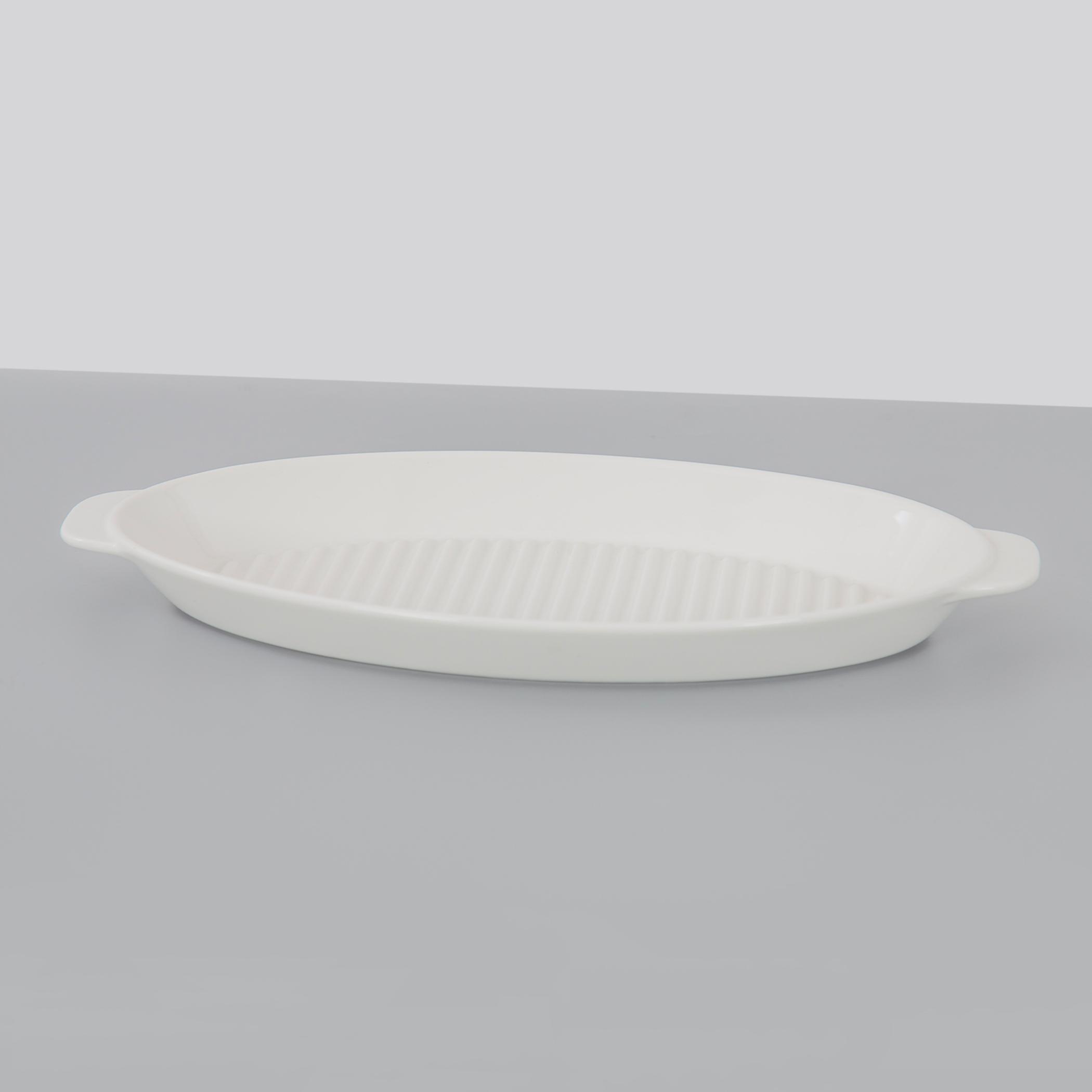 خباز بيضاوي منقوش بورسلان بمقابض من فيكتوريانا - 38 سم-hbxkitchen-bakeware-image-3