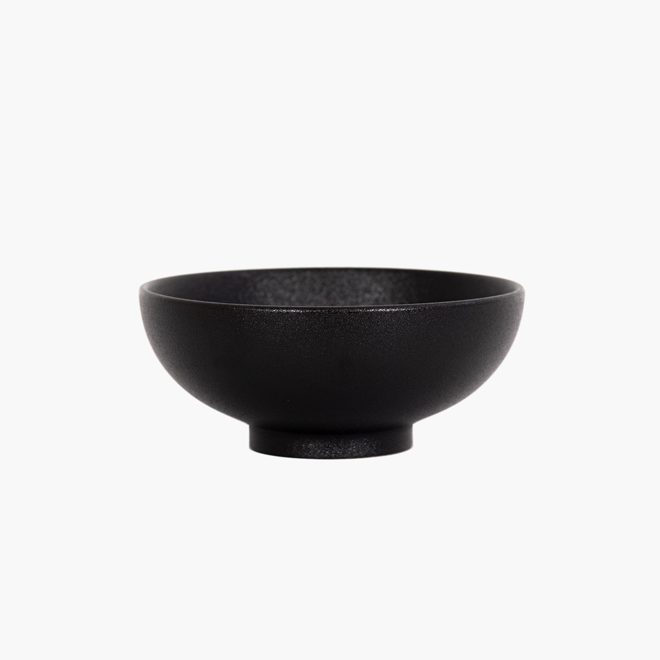 وعاء مستدير بورسلان من فيكتوريانا - 11.4x4 سم-hbxdecorandfurnishings-tabletop-crockery-image-3