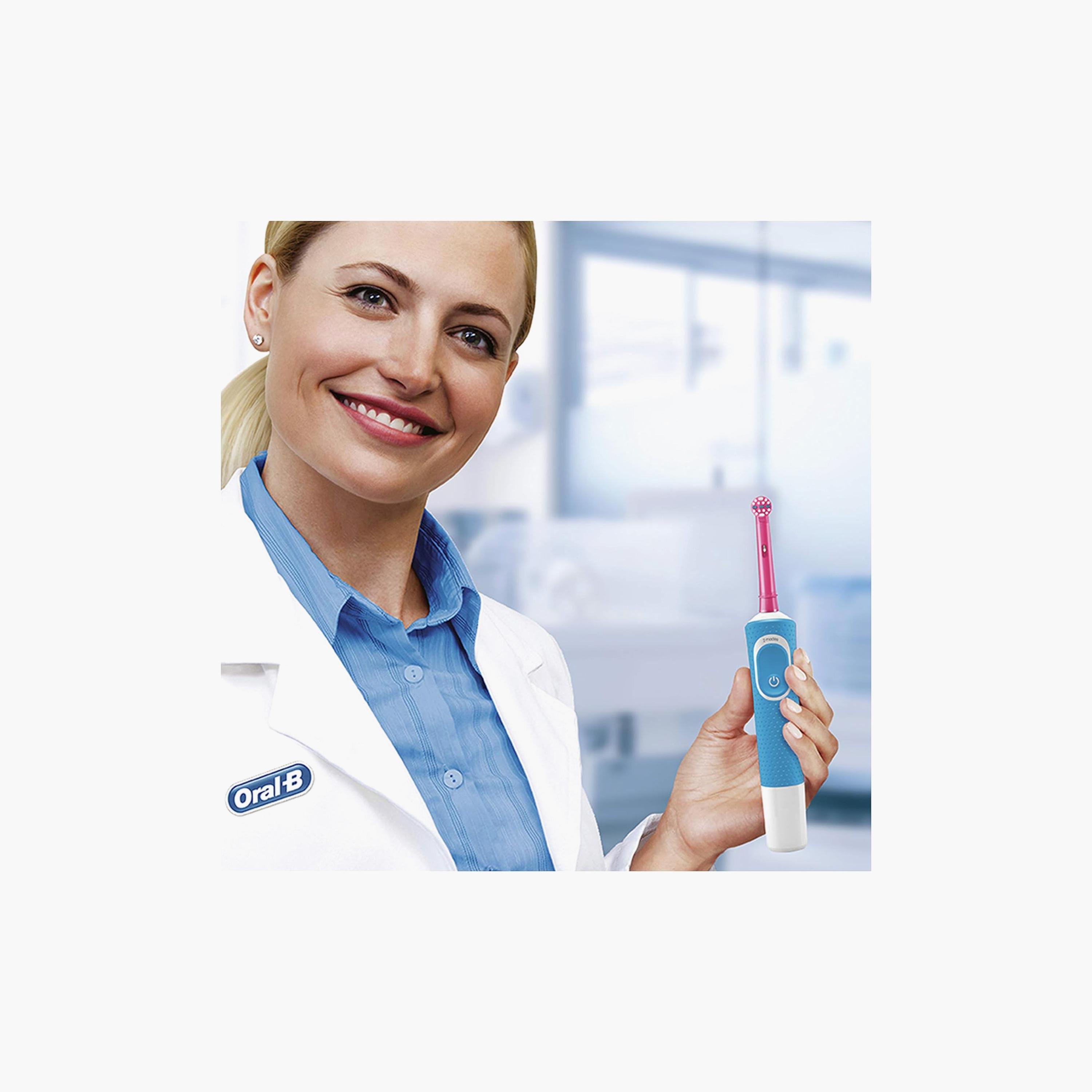Oral-B Frozen D100 Vitality Kids 3+ Years Toothbrush-PROMO_EMAX_AE_ADIB_240926-image-6