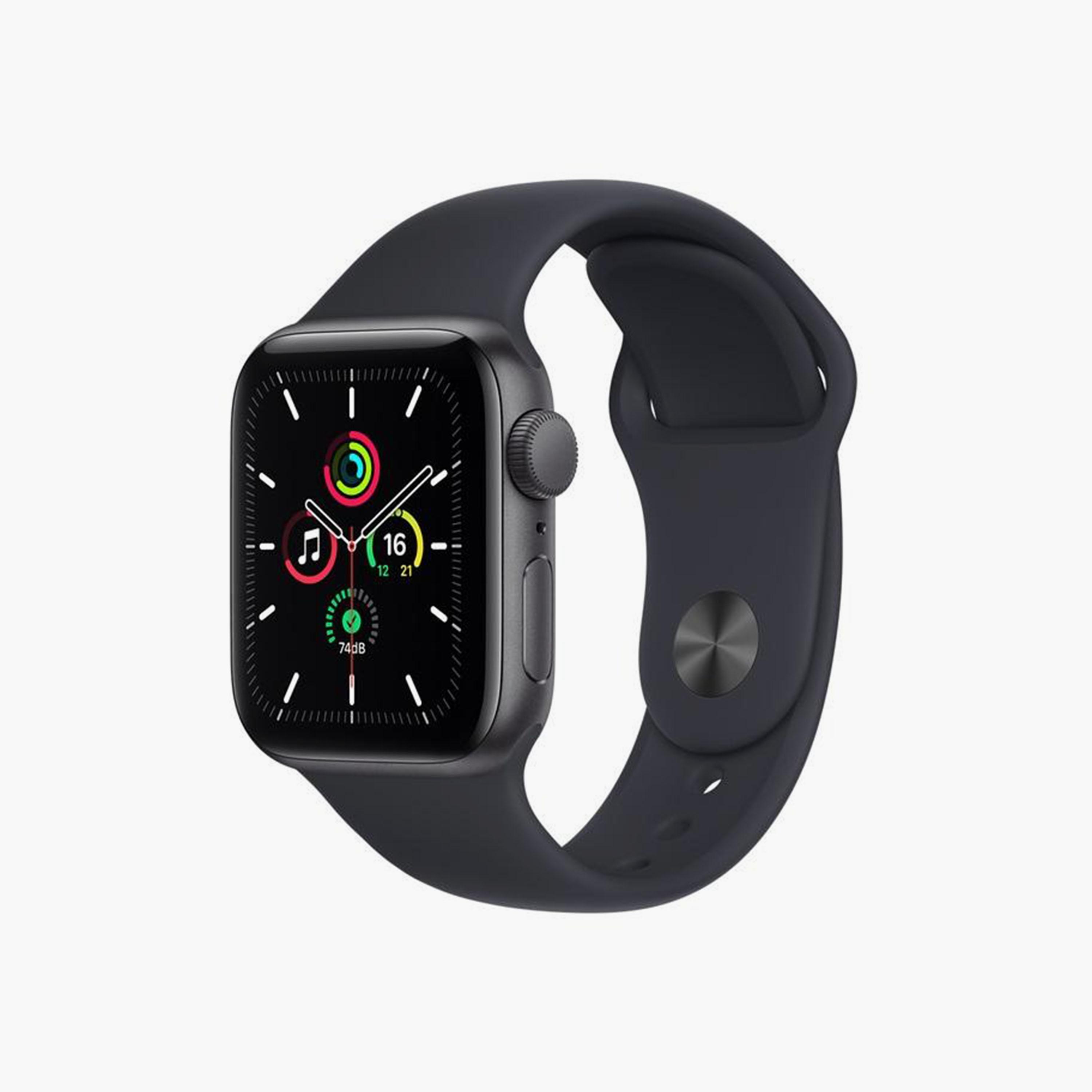 ساعة أبل SE GPS ، هيكل من الألومنيوم Sp.Grey مقاس 40 مم مع سوار رياضي Midnight - إصدار عادي في الشرق الأوسط |MKQ13AE / أ-electronics-smartwatches-image-1