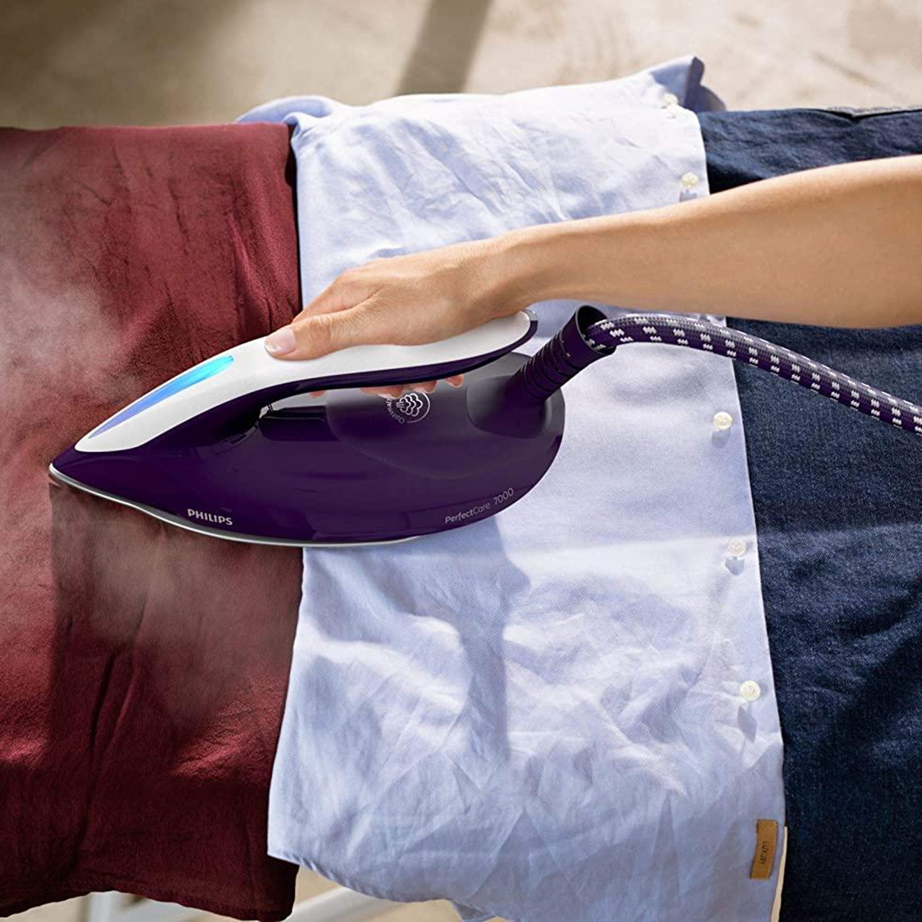 مولد بخار من فيليبس ذات بيرفيكت كير مع 7000 بلون أرجواني | PSG7028-household-appliances-homeappliances-ironandsteamers-image-4
