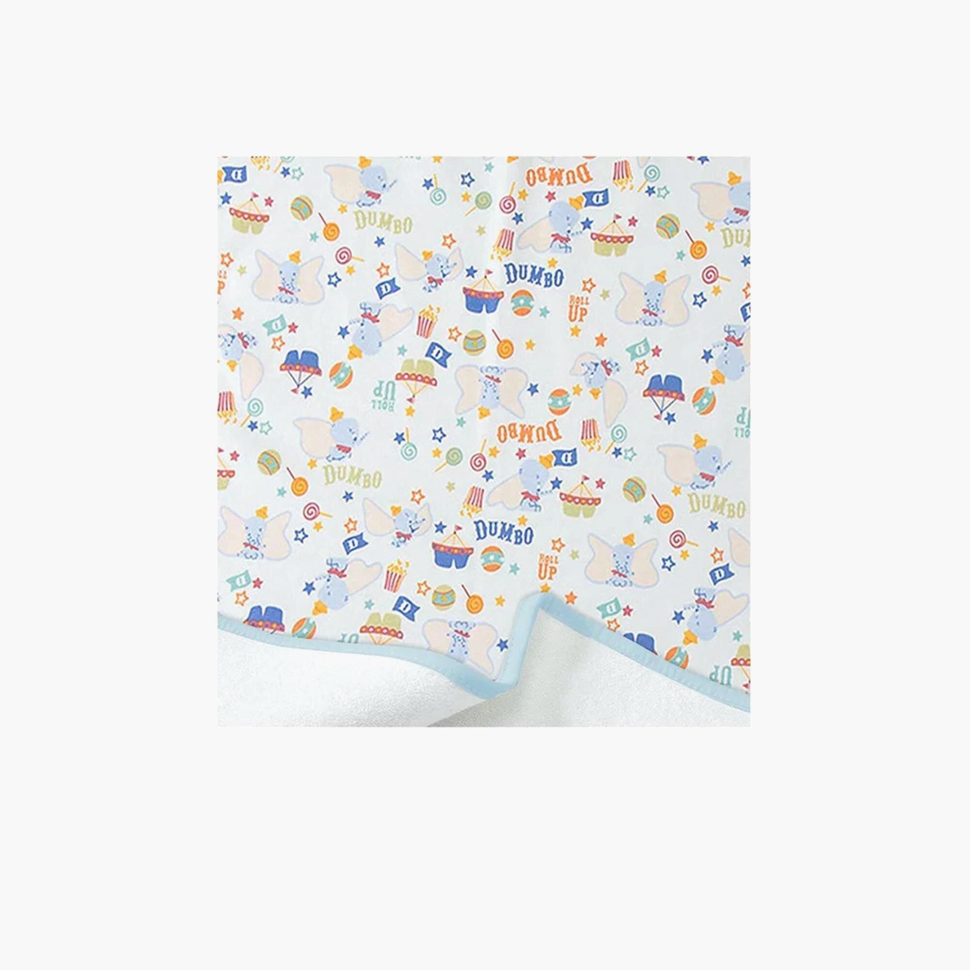 Star Babies Reusable Changing Mats with 3-Piece Disposable Towel Gift Set, Light Blue Dumbo Print-baby-diapering-changingmats-image-4