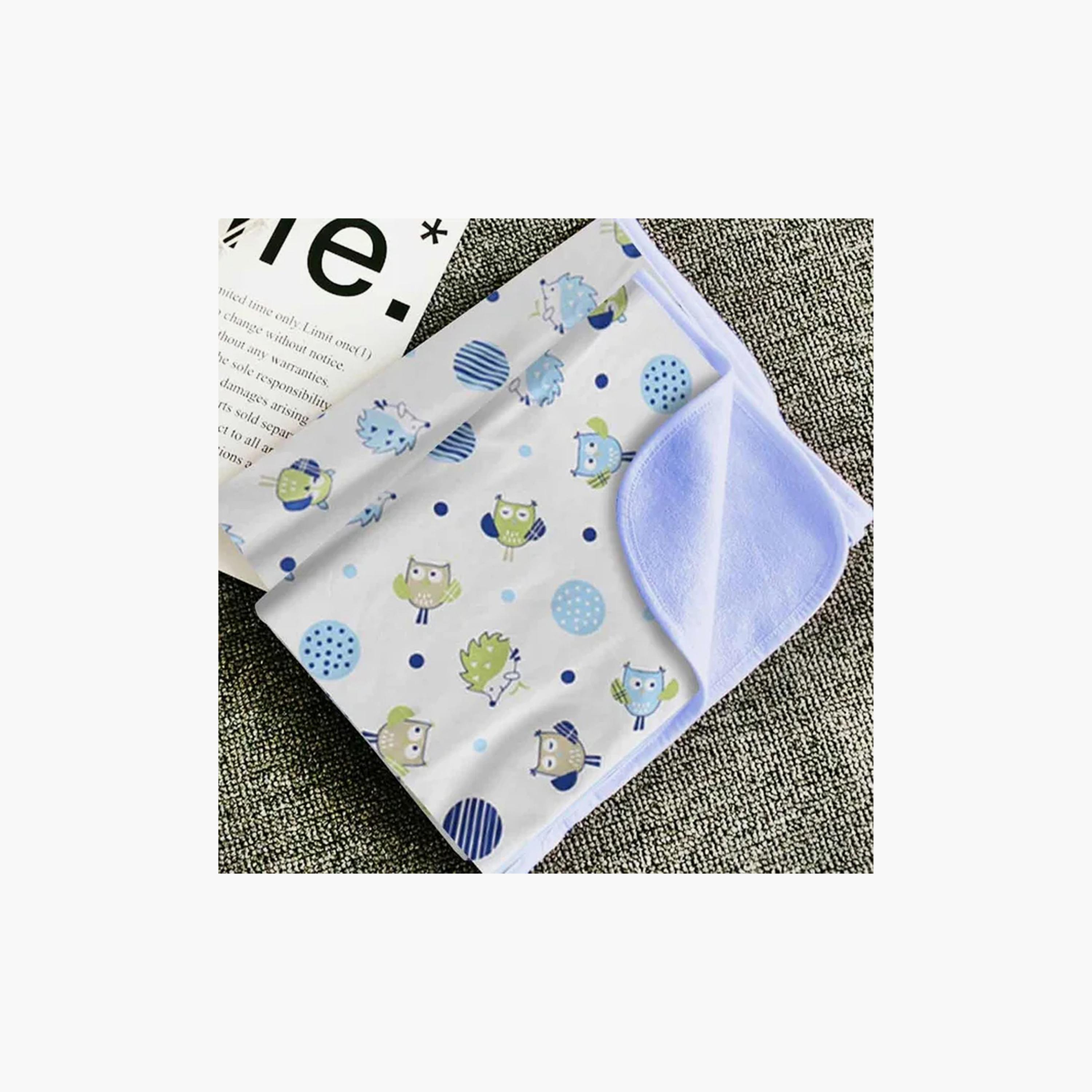 Star Babies Printed Reusable Changing Mat, Blue - 50 x 70 cm, Light Blue-baby-diapering-changingmats-image-3