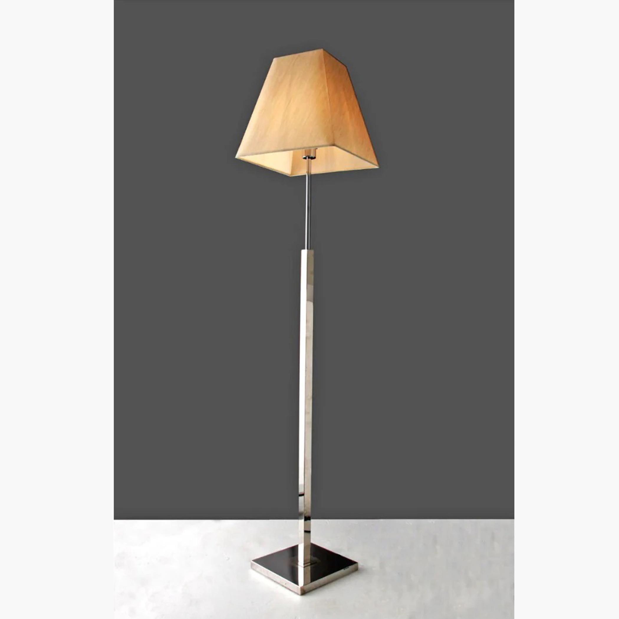 HomeKode Metal Floor Lamp - 172 cm