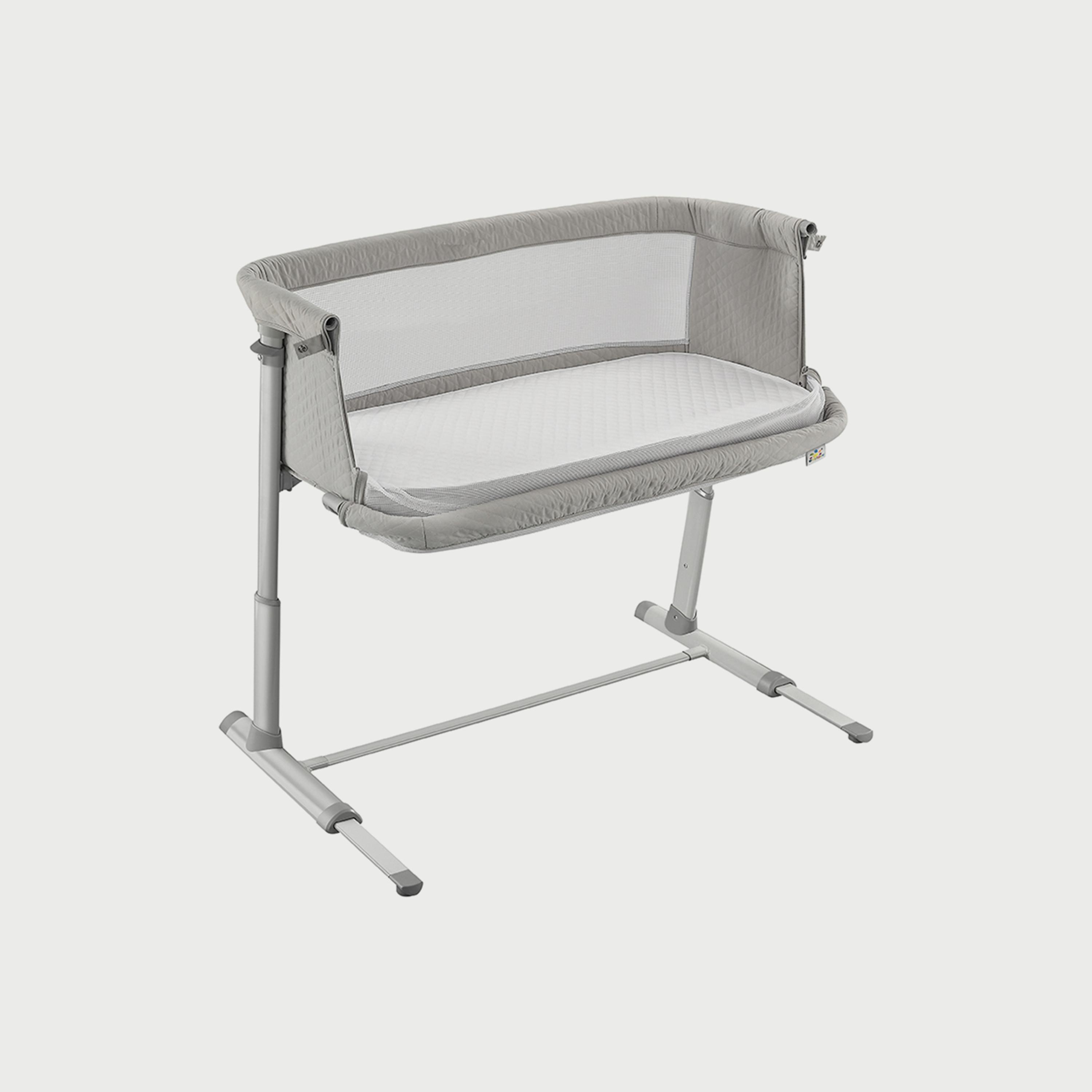 Babylove Adjustment Bassinet-baby-nursery-furniture-cribsandbeds-bassinets-image-3
