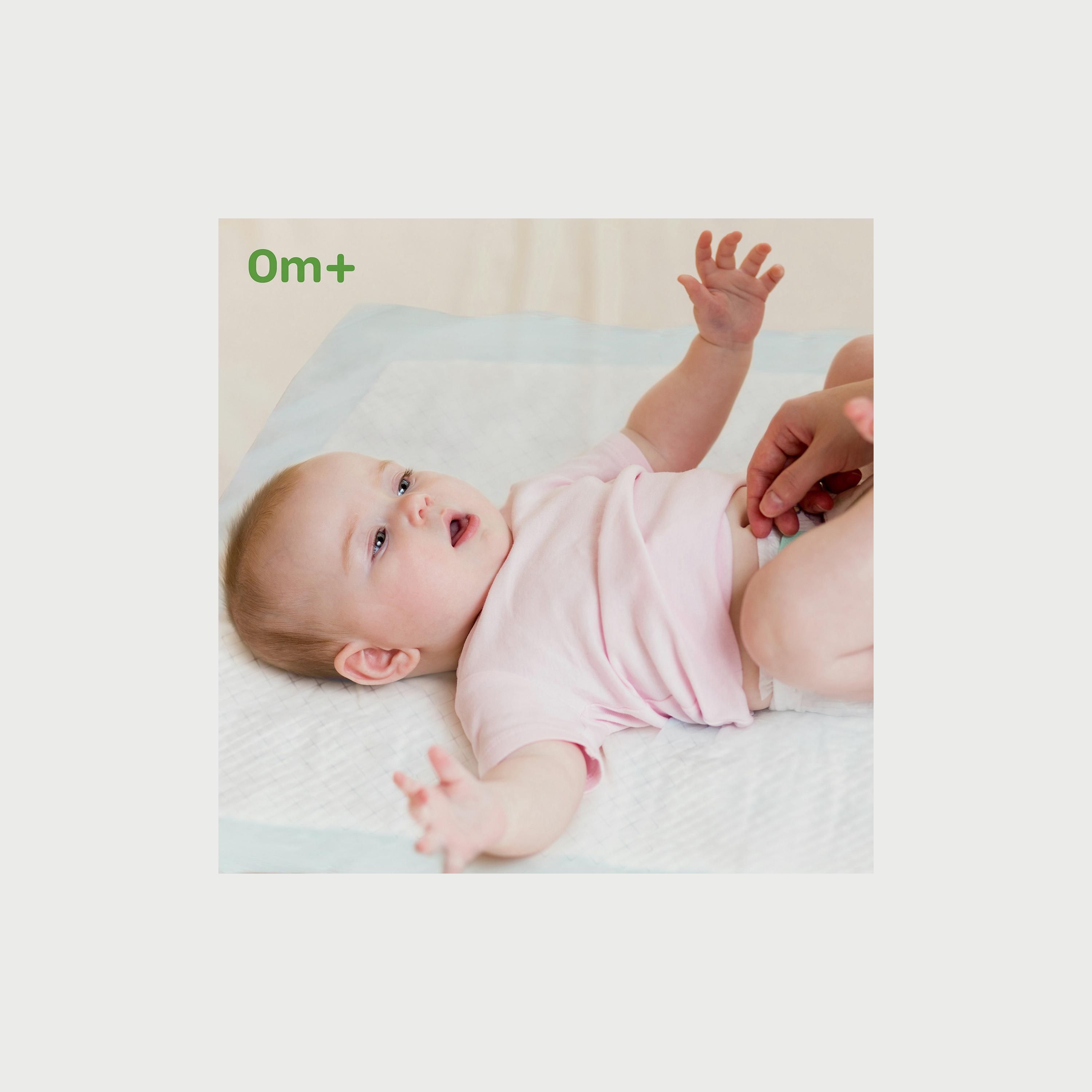 Moon 20-Piece Disposable Under Pads, 45 x 60 cm-baby-diapering-diapers-image-2