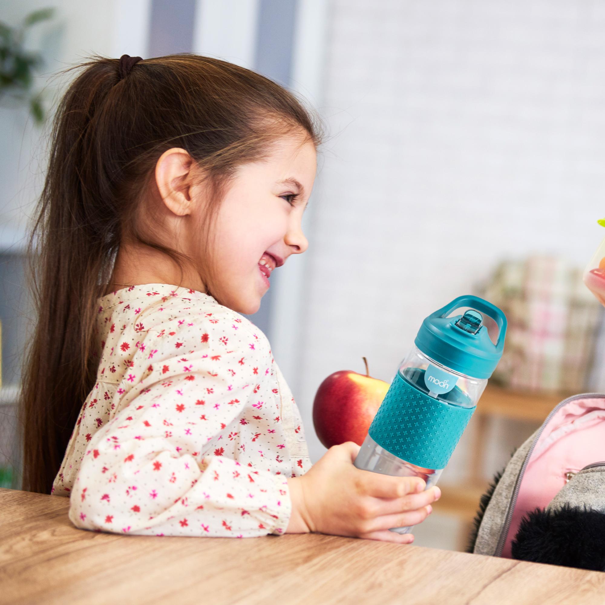 Moon Sipper Bottle With Silicone Sleeve, 700 ml-school-waterbottles-image-4