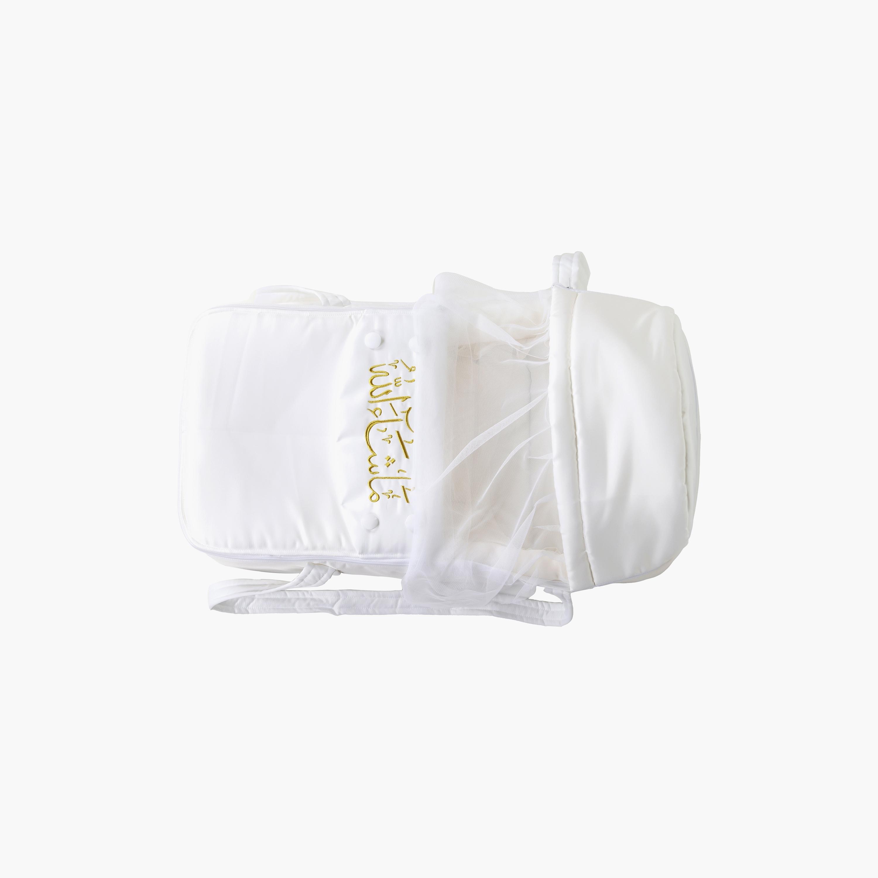 سرير أطفال محمول وحقيبة نوم قابل للطي ليتل أنجل، الأبيض والكريمي-baby-nursery-blanketsandswaddles-swaddlesandsleepingbags-image-2