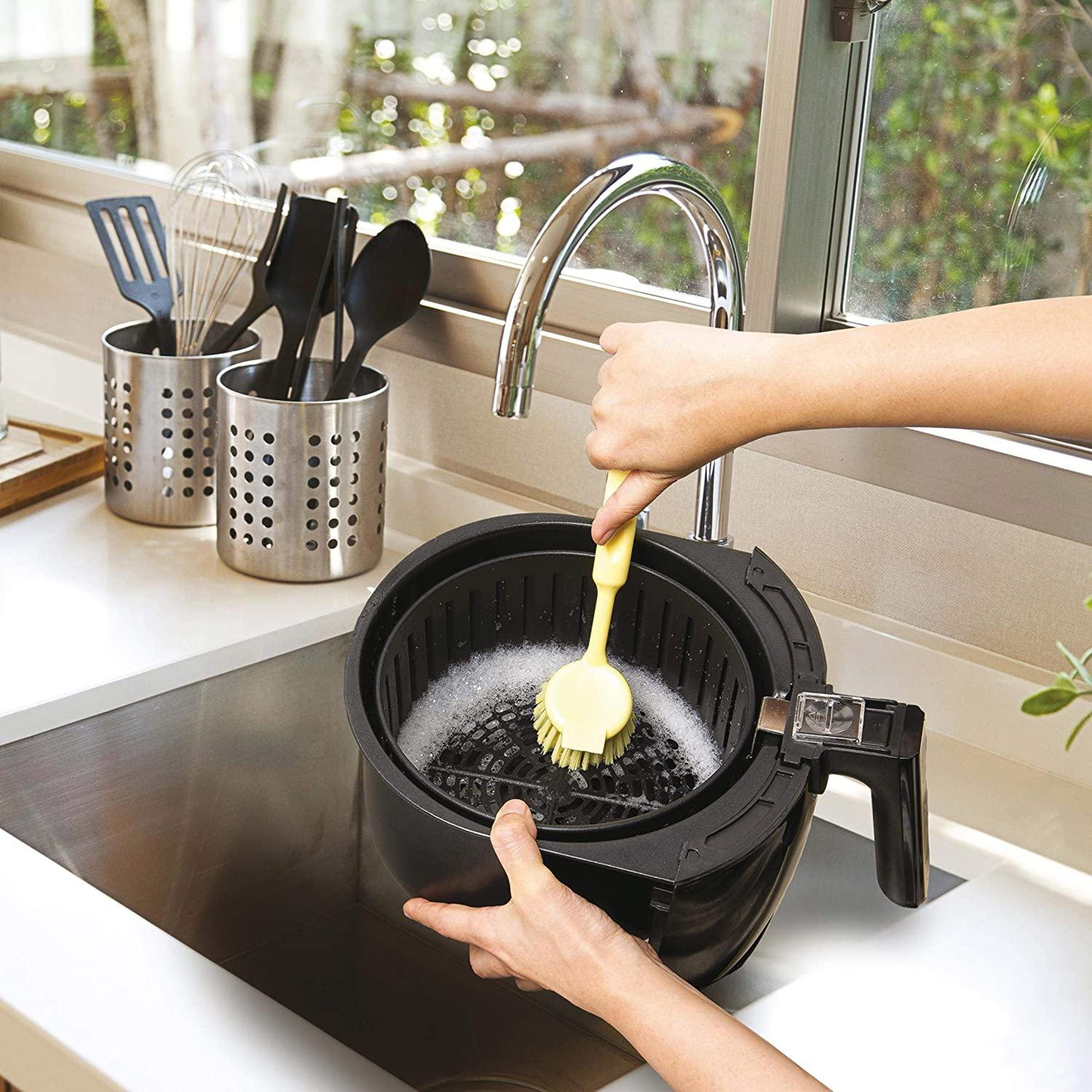 مقلاة هوائية بقوة 1500 واط وسعة 2.5 لتر من بلاك اند ديكر | AF200-B5-household-appliances-kitchenappliances-foodprocessors-image-4