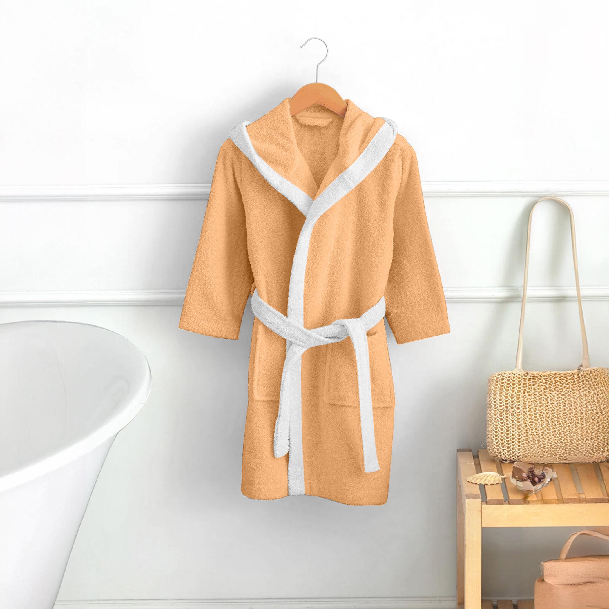 روب استحمام بتطريز دب للأطفال بقبّعة وحزام ربط من آلتيما  - 12-14 سنوات-hbxhomeware-kidsessentials-kidsbathrobes-image-1