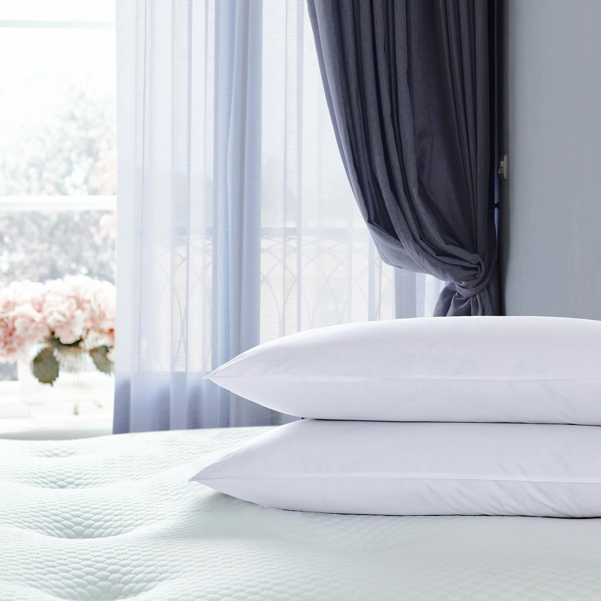 Ultima Comfort Pillow - 45x70 cm-hbxdecorandfurnishings-bedding-duvetsandpillows-image-1