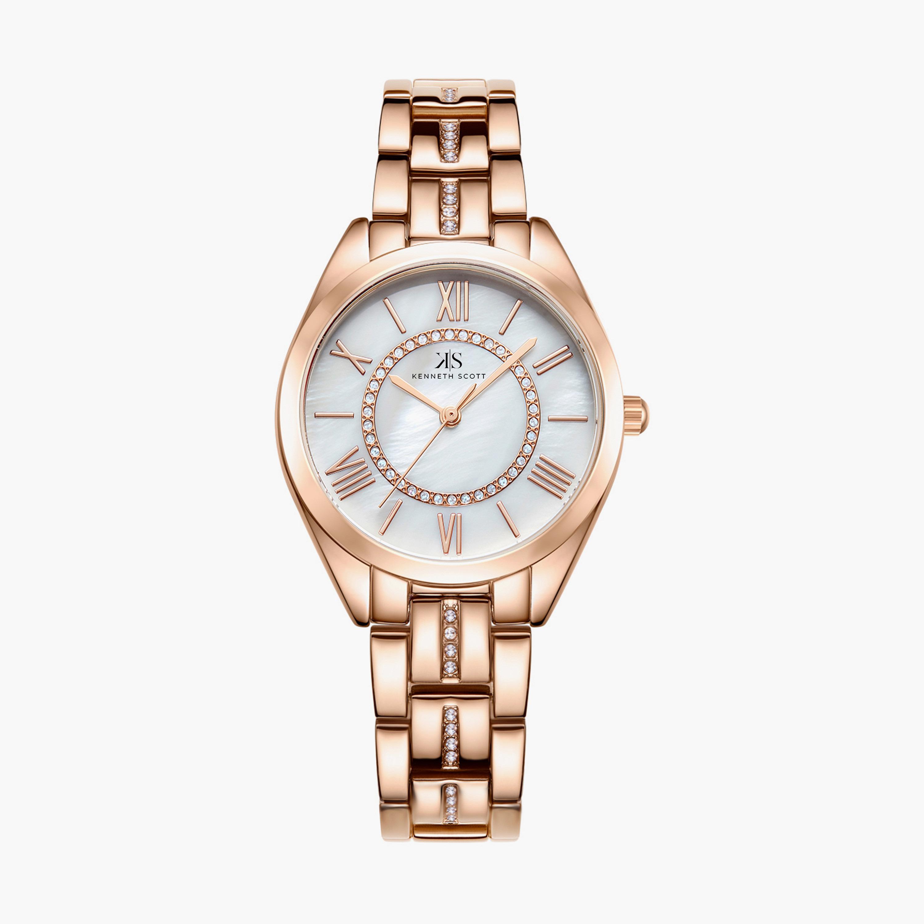 ساعة جي شوك الرقمية بسوار سيليكون ابيض للجنسين | GM-S5600LC-7DR-women-watchesandjewellery-watches-image-1