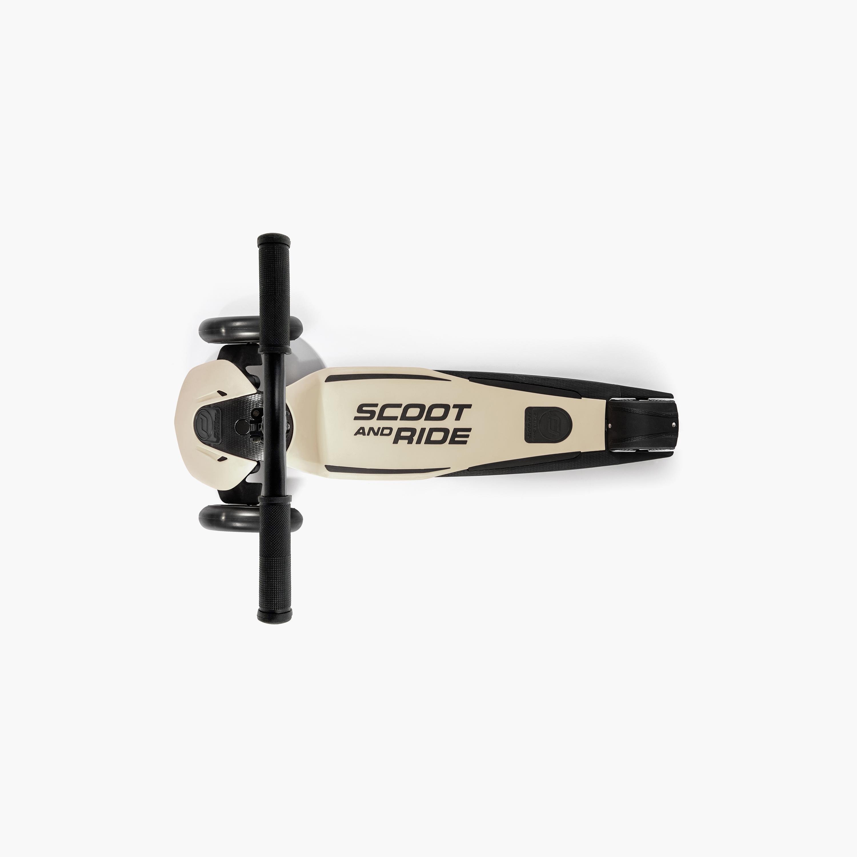 Scoot & Ride Highwaykick 5 LED Scooter-toys-outdoor-scooters-image-3