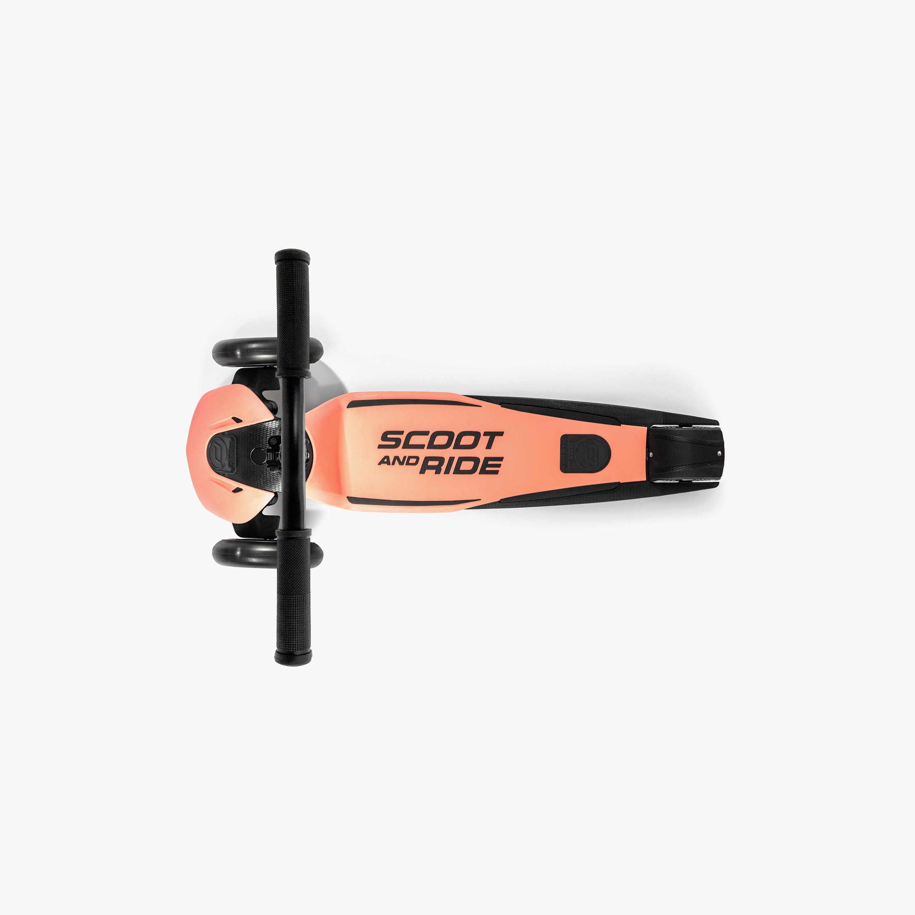Scoot & Ride Highwaykick 5 LED Scooter-toys-outdoor-scooters-image-3