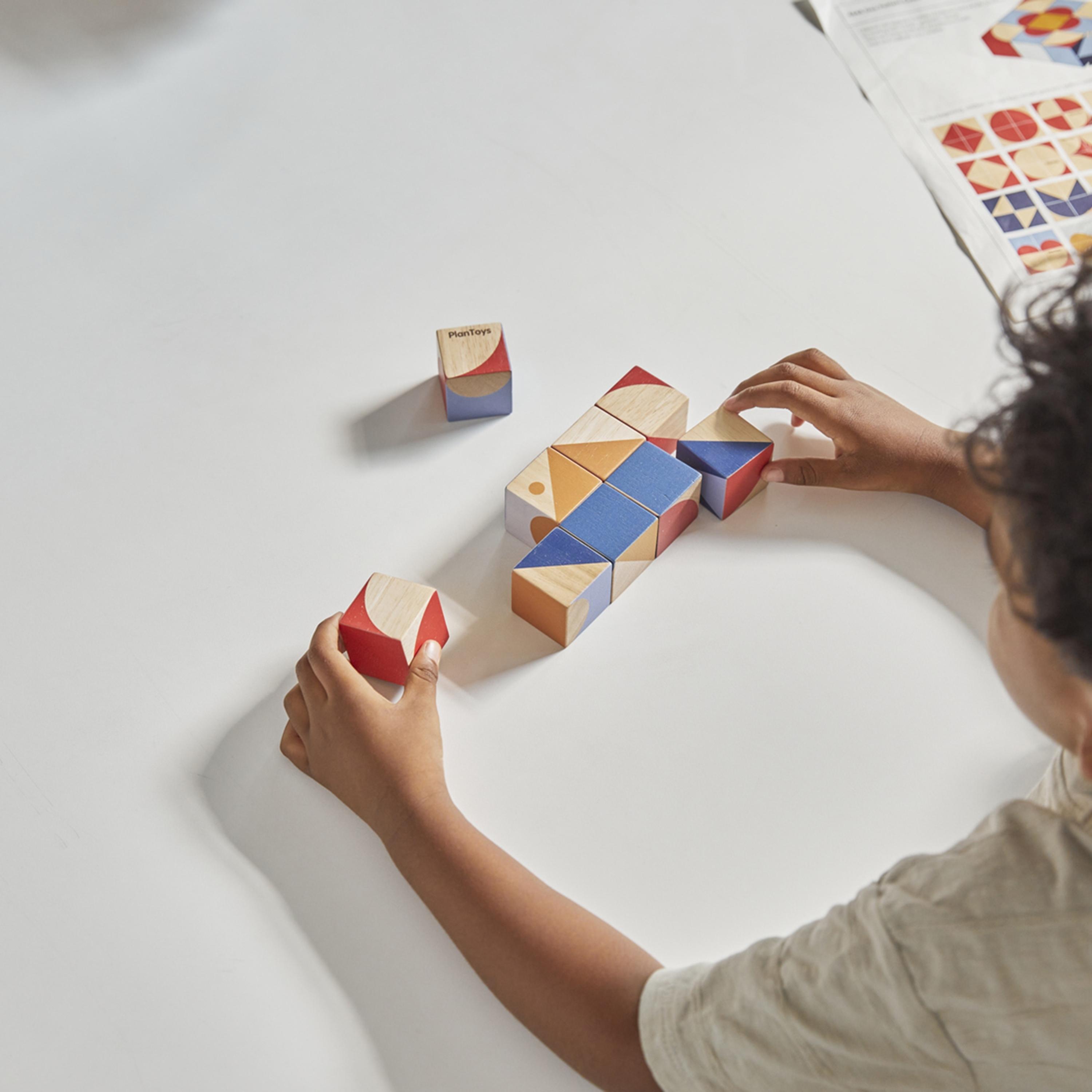 PlanToys Geo Pattern Cubes-toys-indoortoys-puzzles-image-4
