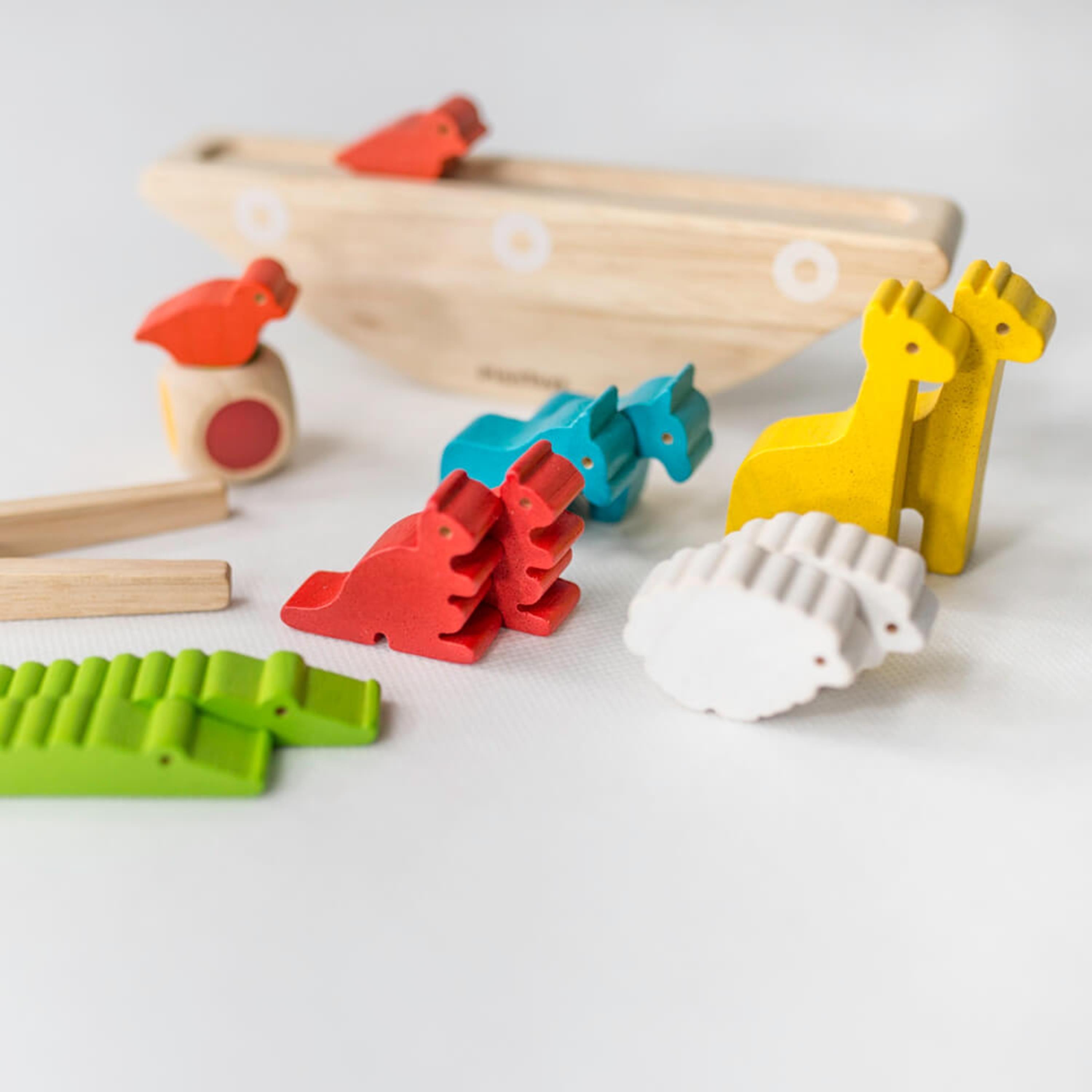 PlanToys Balancing Boat-toys-babyandtoddlertoys-stackingandnestingtoys-image-2