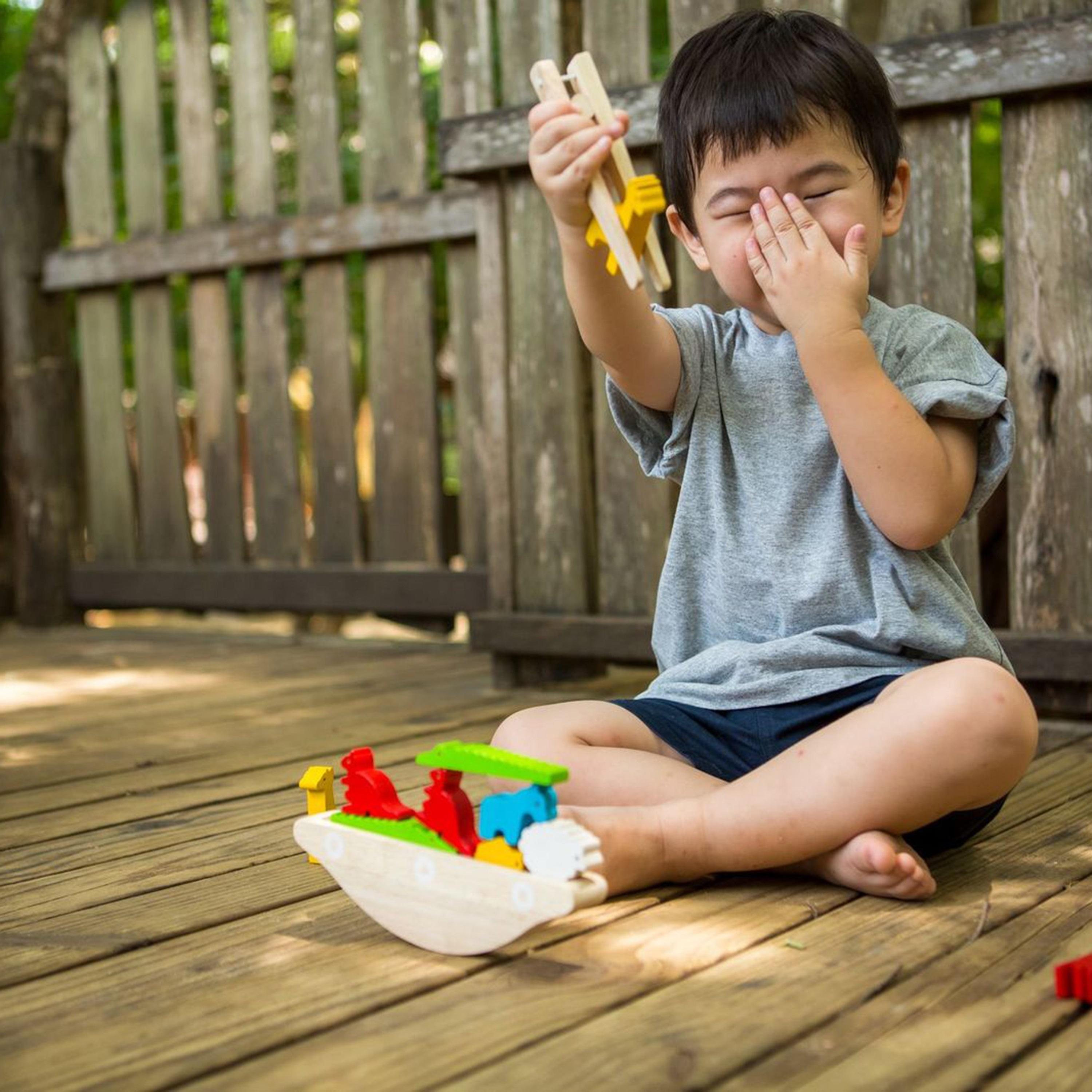 PlanToys Balancing Boat-toys-babyandtoddlertoys-stackingandnestingtoys-image-5