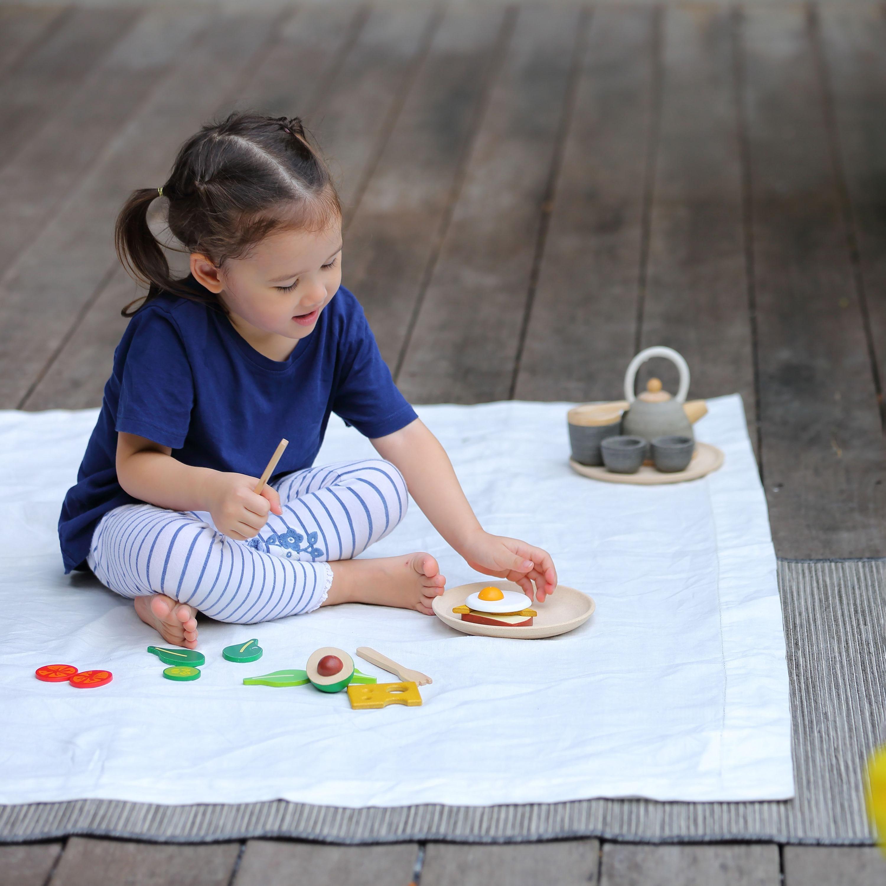 PlanToys Breakfast Set-toys-roleplay-playfoods-image-5