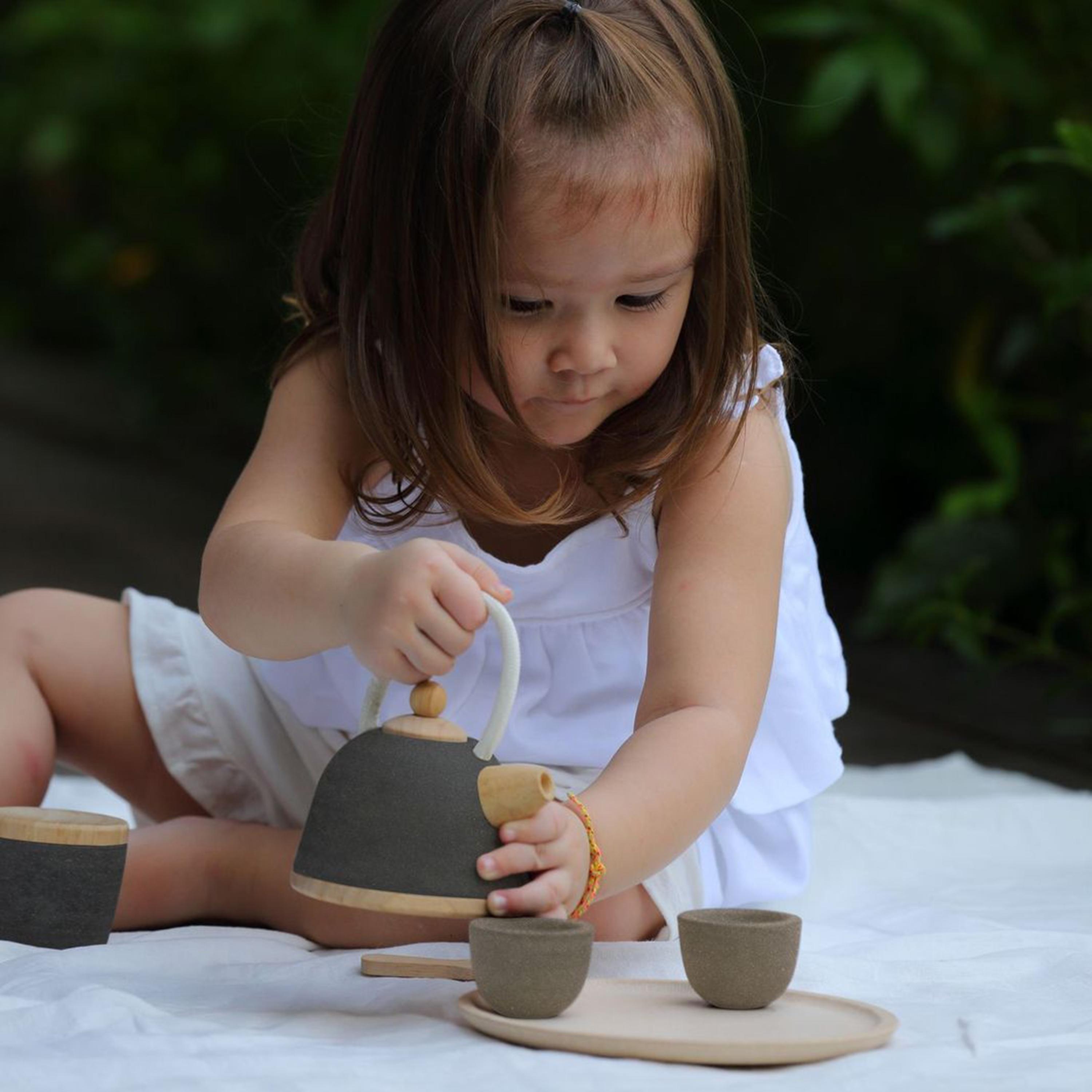 PlanToys Classic Tea Set-toys-roleplay-playfoods-image-4