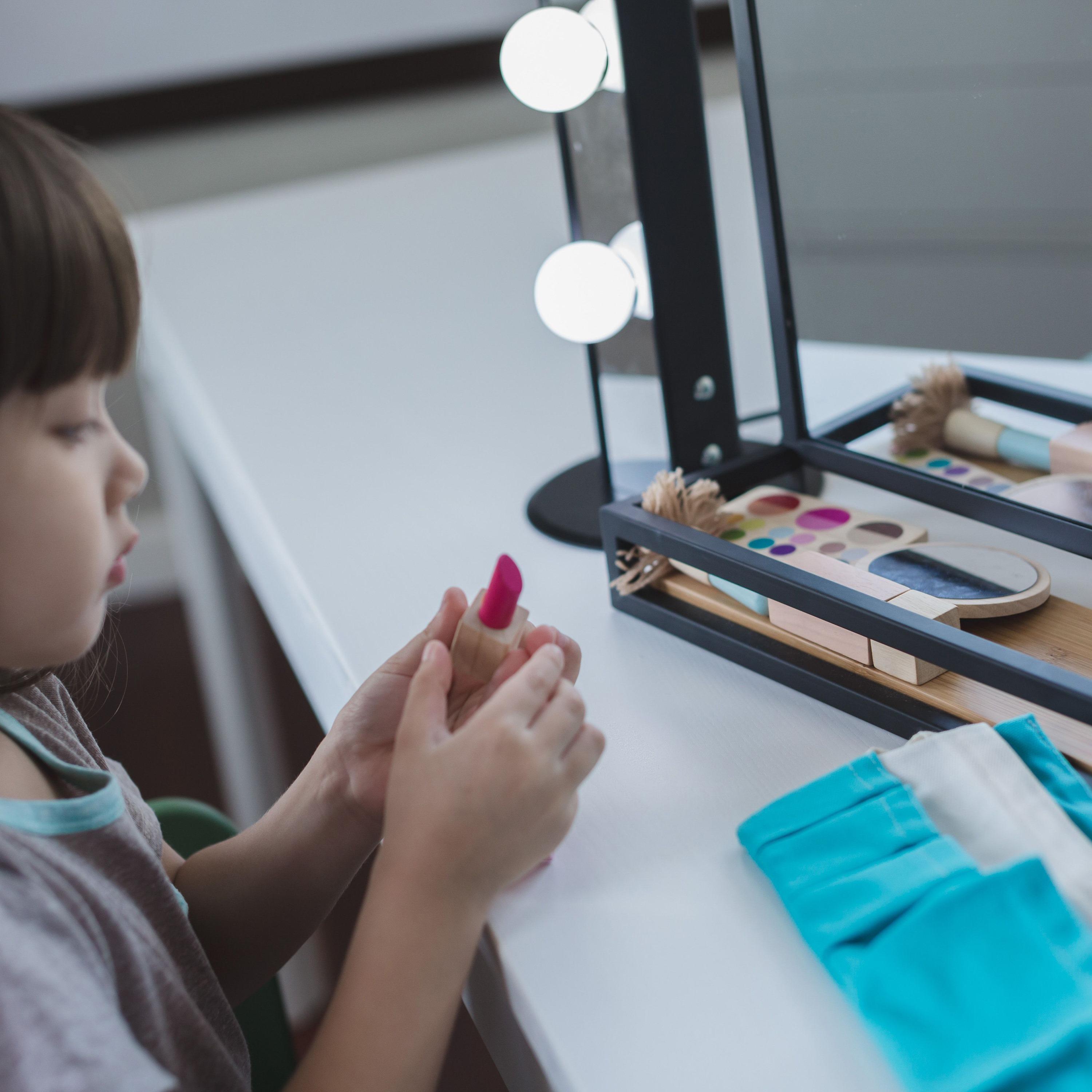   مجموعة مكياج من بلان تويز-toys-roleplay-makeupandcosmeticsets-image-5