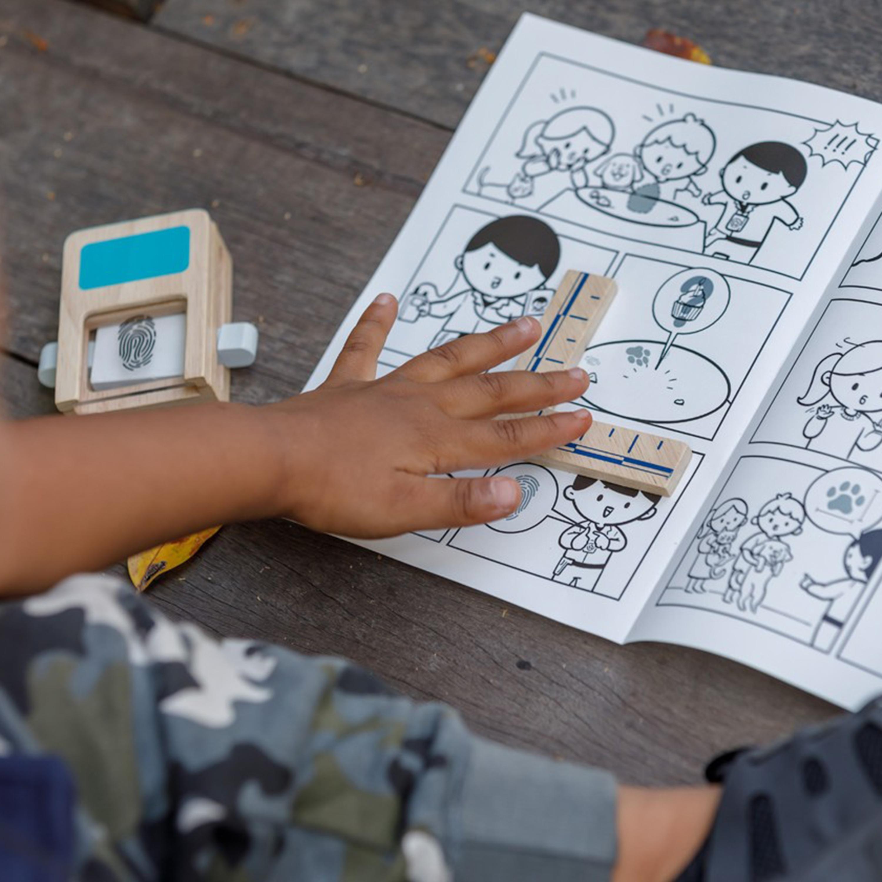 PlanToys Secret Agent Play Set-toys-roleplay-policeanddetectivesets-image-5