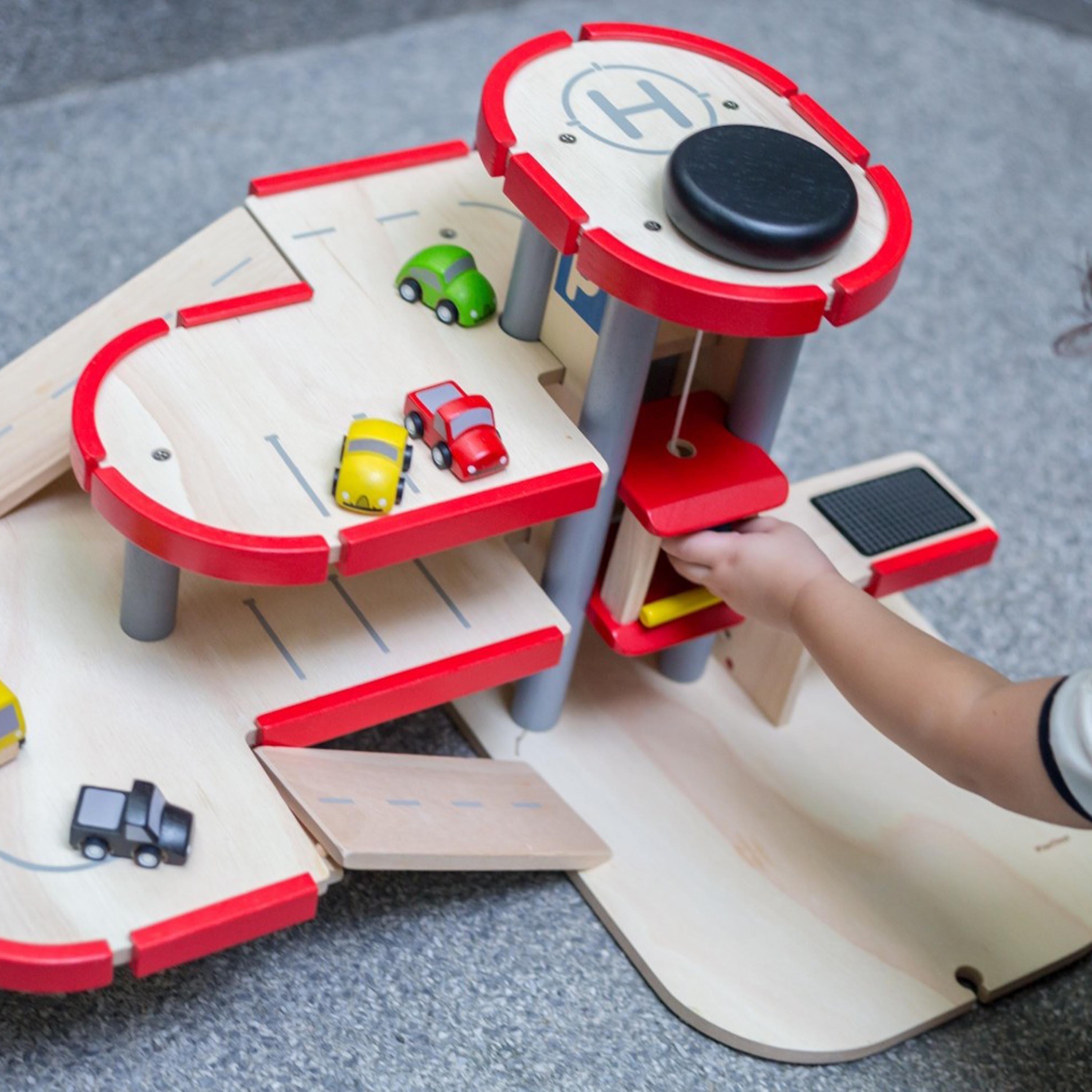 PlanToys Parking Garage-toys-playvehicles-vehicleplaysets-image-2