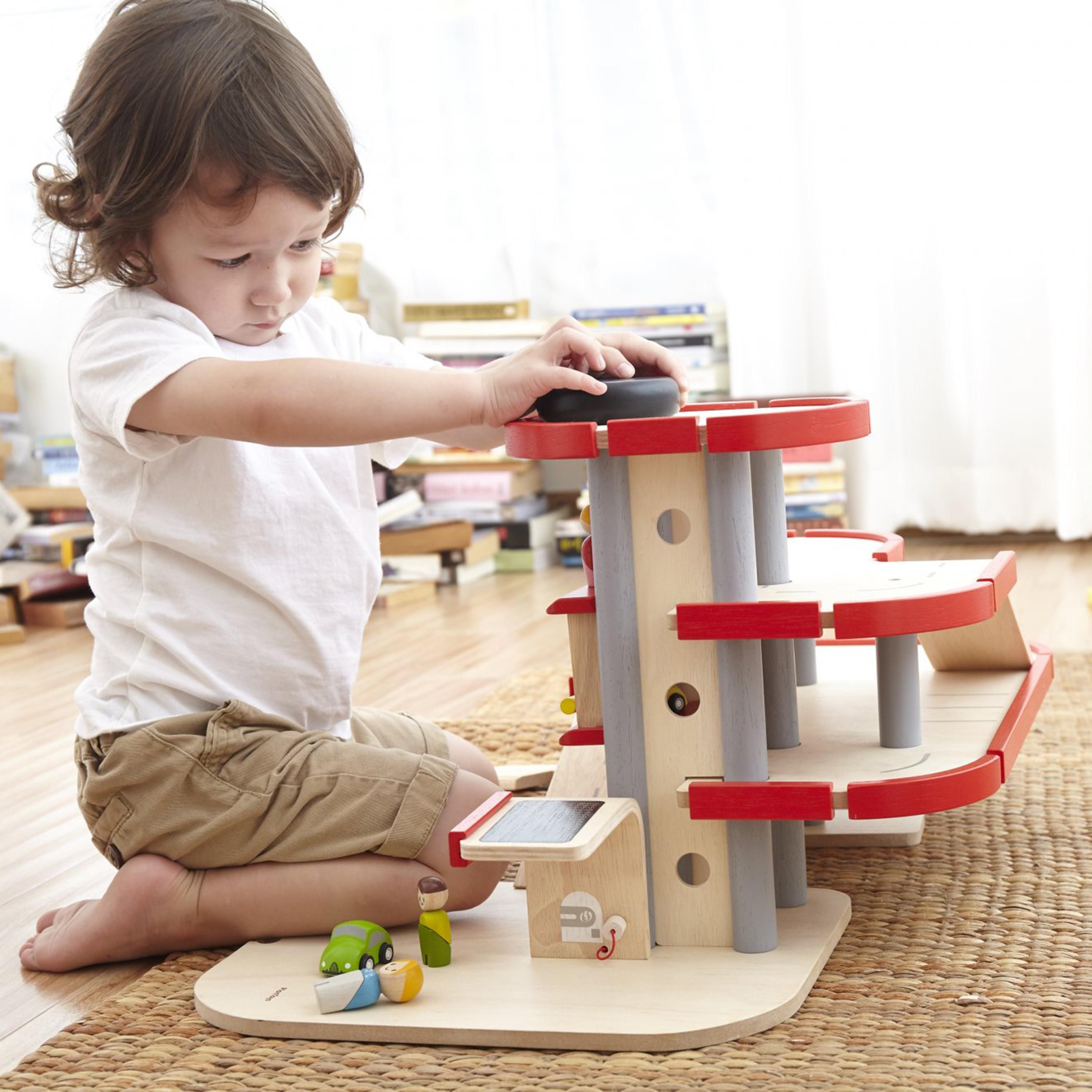 PlanToys Parking Garage-toys-playvehicles-vehicleplaysets-image-5