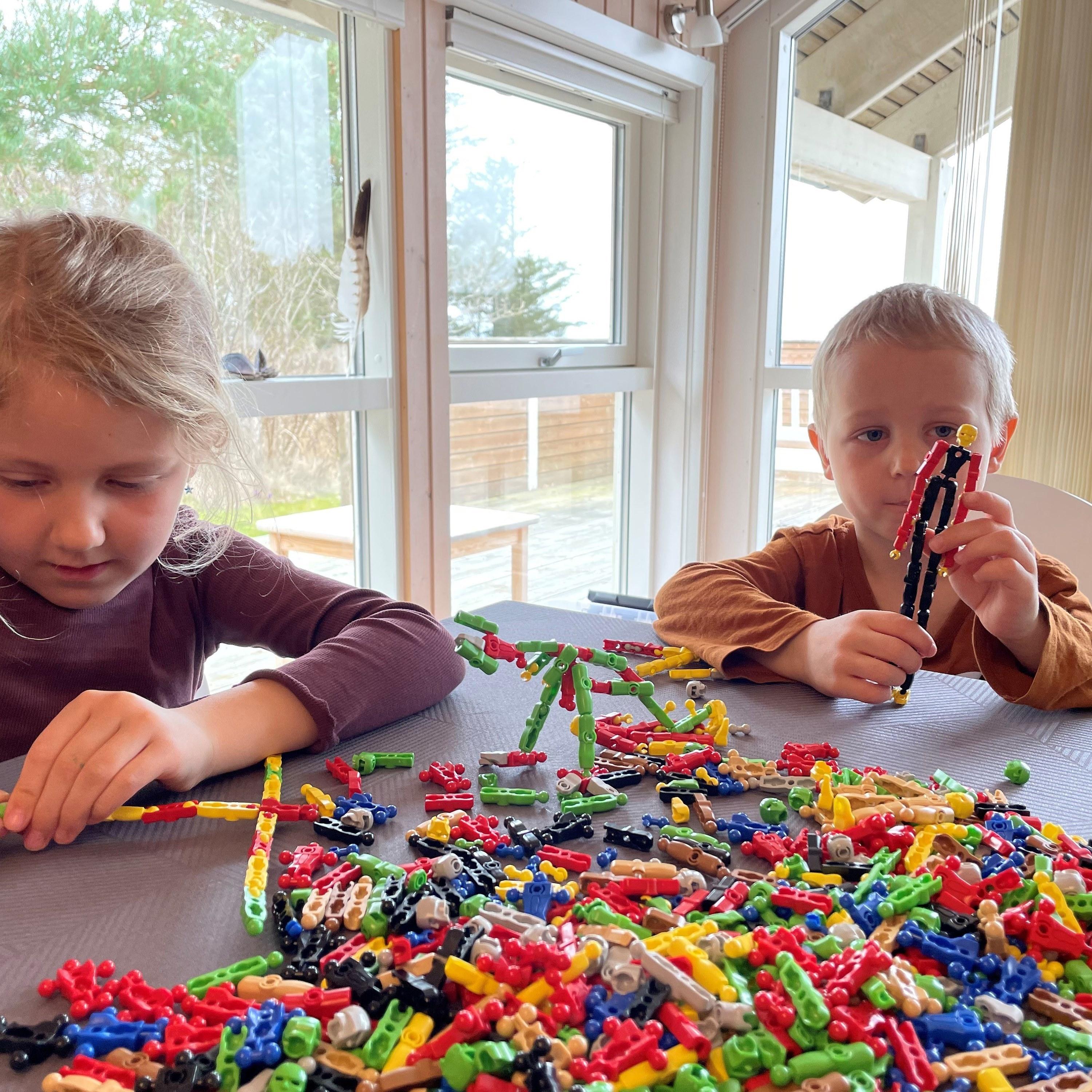 مجموعة بناء 600 ماكرز من زبييل-toys-buildingblocks-constructionsets-image-5