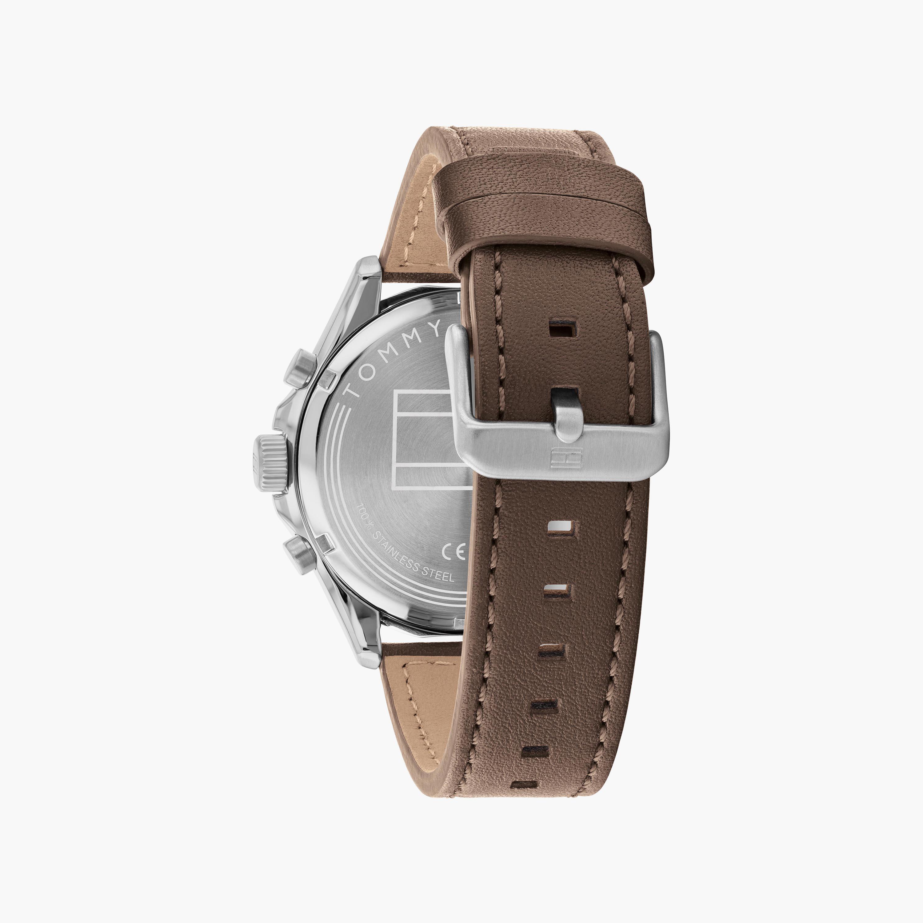 ساعة كرونوغراف بلون بني للرجال 45 ملم بسوار جلدي من تومي هيلفيجر | 1792003-men-watchesandjewellery-watches-image-3