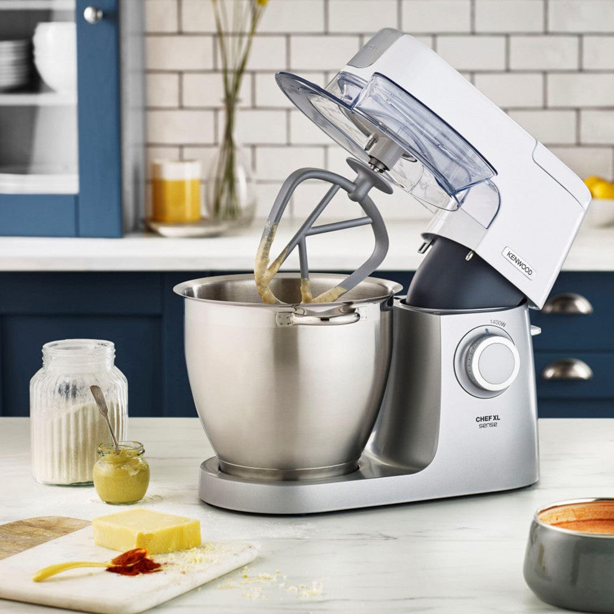 Kenwood 1400W Kitchen Mixer 6.7 L