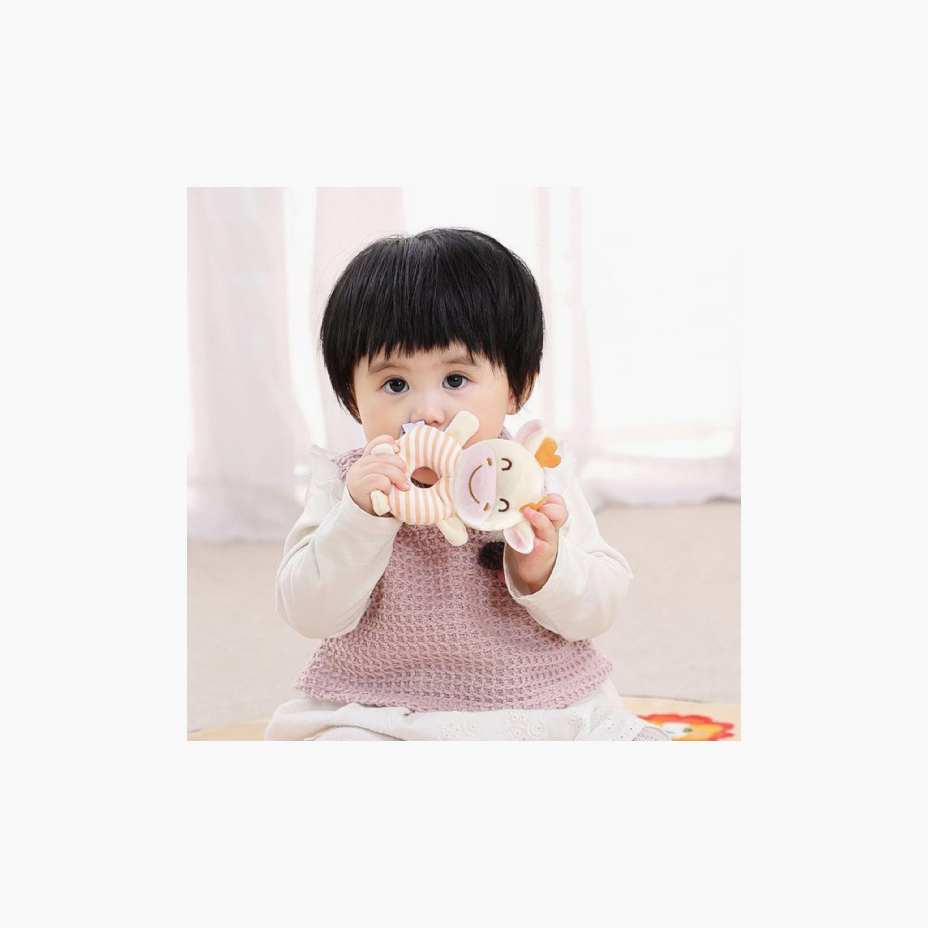 لعبة الخشخيشة المهدئة المحشوة من ليتل أنجل، زرافة-toys-babyandtoddlertoys-strollertoys-image-4