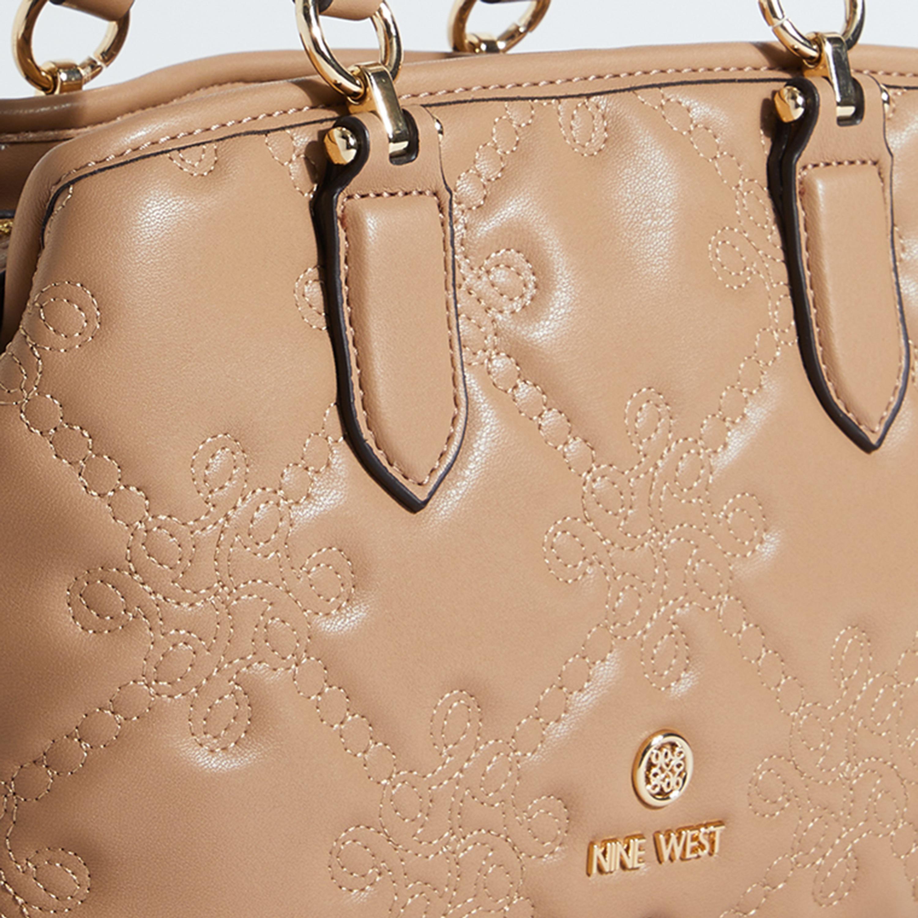 حقيبة مبطنة من ناين ويست بشعار مع سحاب للإغلاق وحزام قابل للفصل-women-bagsandwallets-handbags-image-8