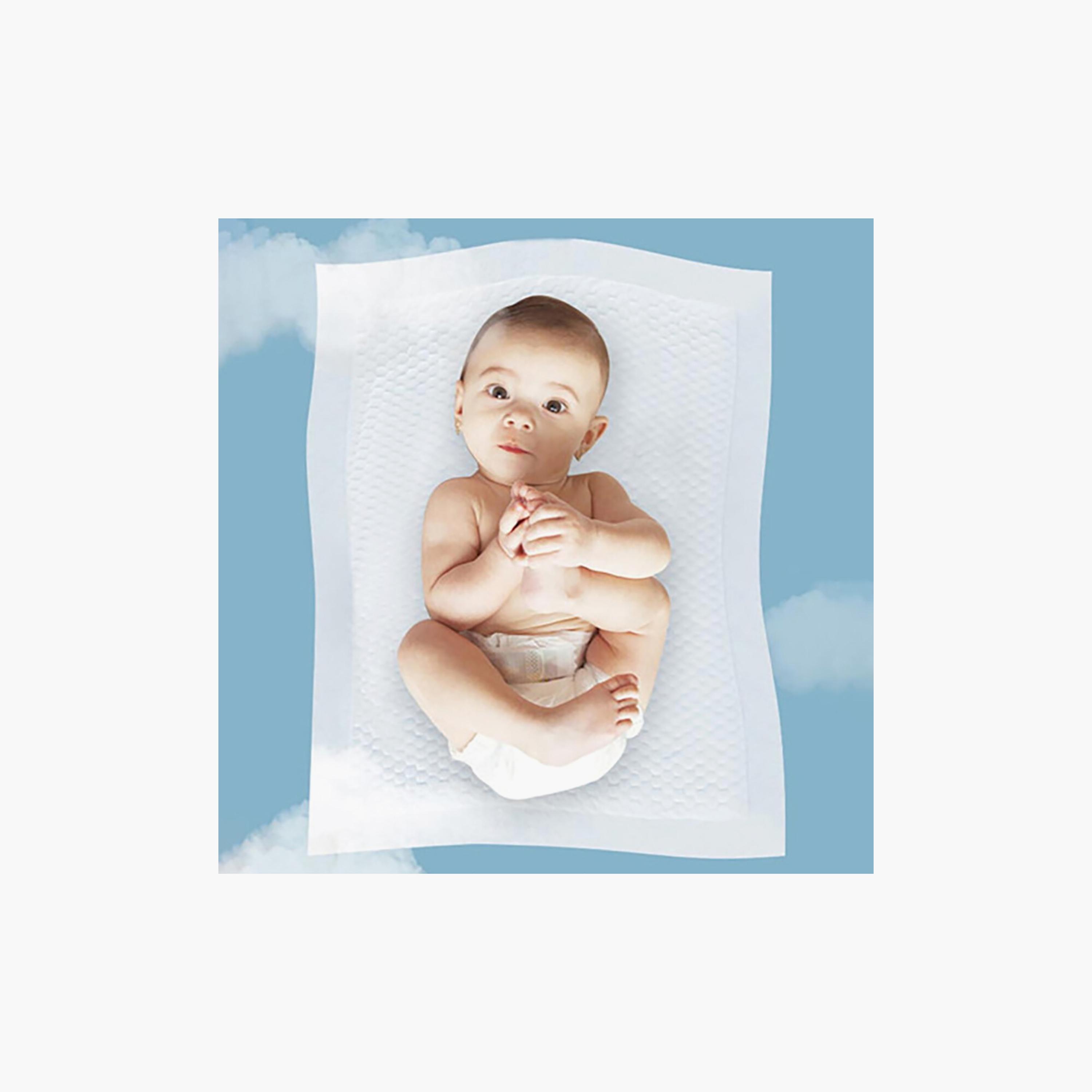 حصائر تغيير الحفاضات للاستخدام مرة واحدة من ليتل ستوري، 50 قطعة-baby-diapering-changingmats-image-15