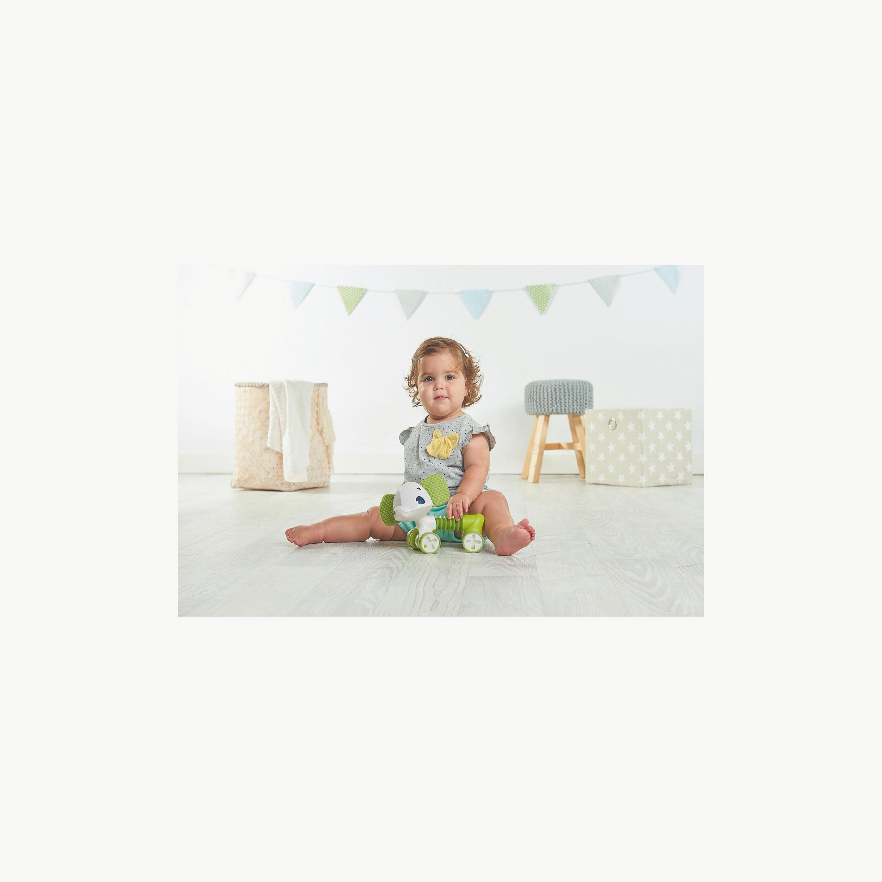 لعبة صغيرة متدحرجة من تايني لاف، صمويل ذا إليفانت، أخضر-toys-babyandtoddlertoys-pushandpulltoys-image-3