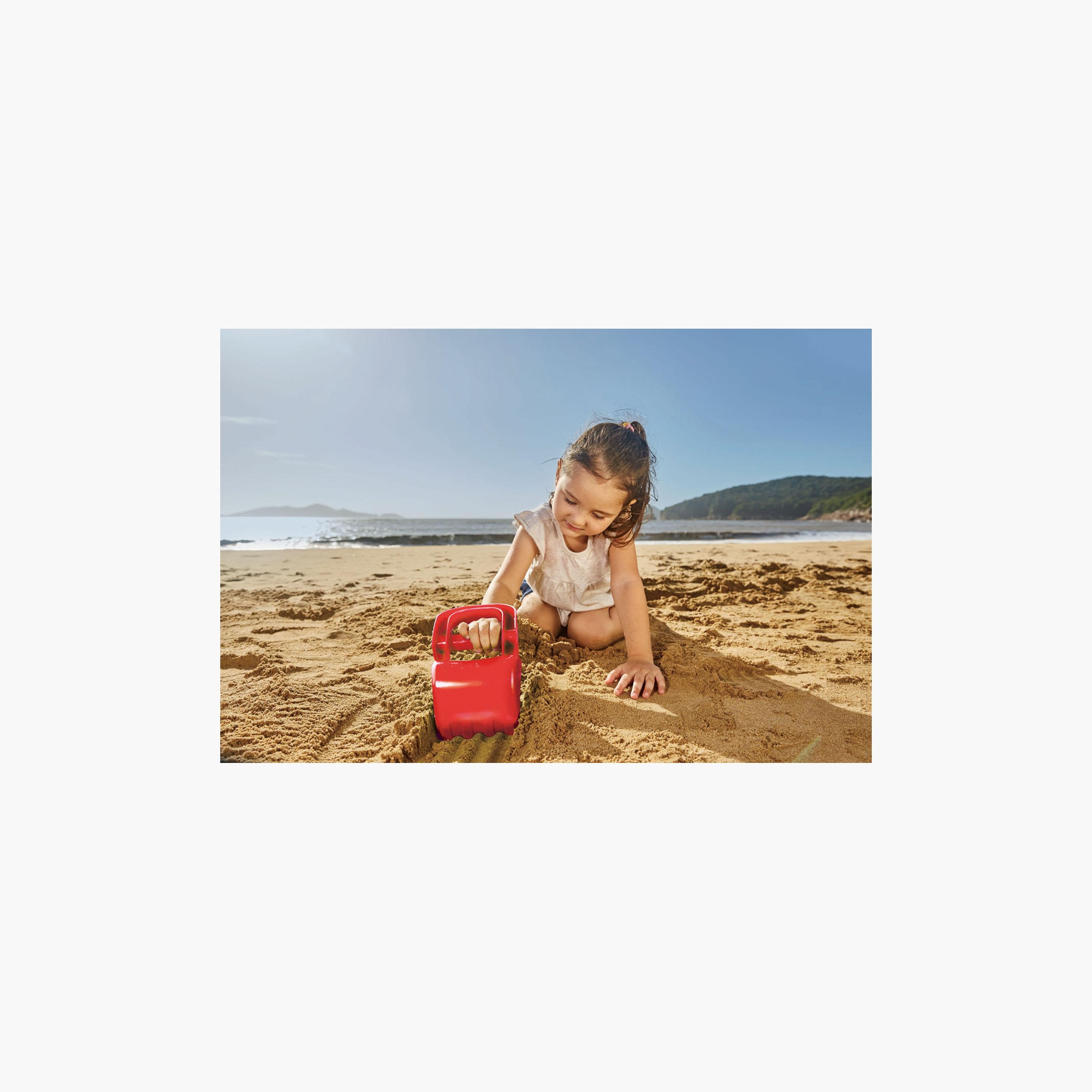 Hape Hand Digger Sand & Beach Toy, Red-toys-outdoor-poolandbeach-beachtoys-image-3